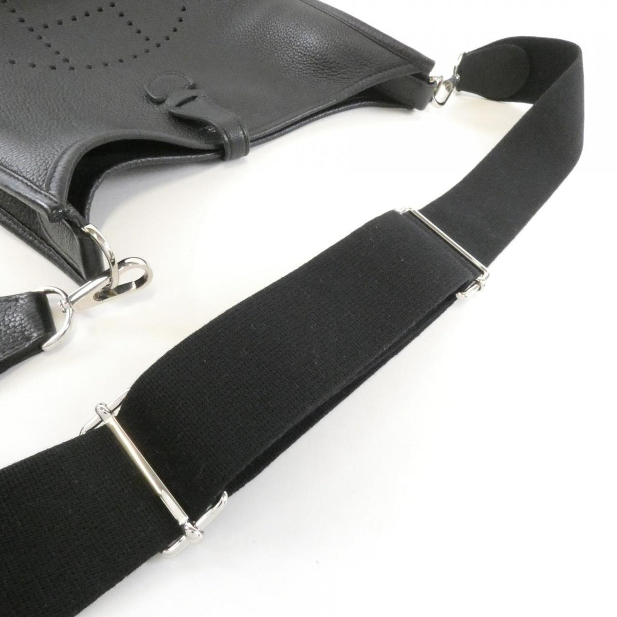 Hermes Black Taurillon Clemence Leather Shoulder Bag (Pre-Owned)