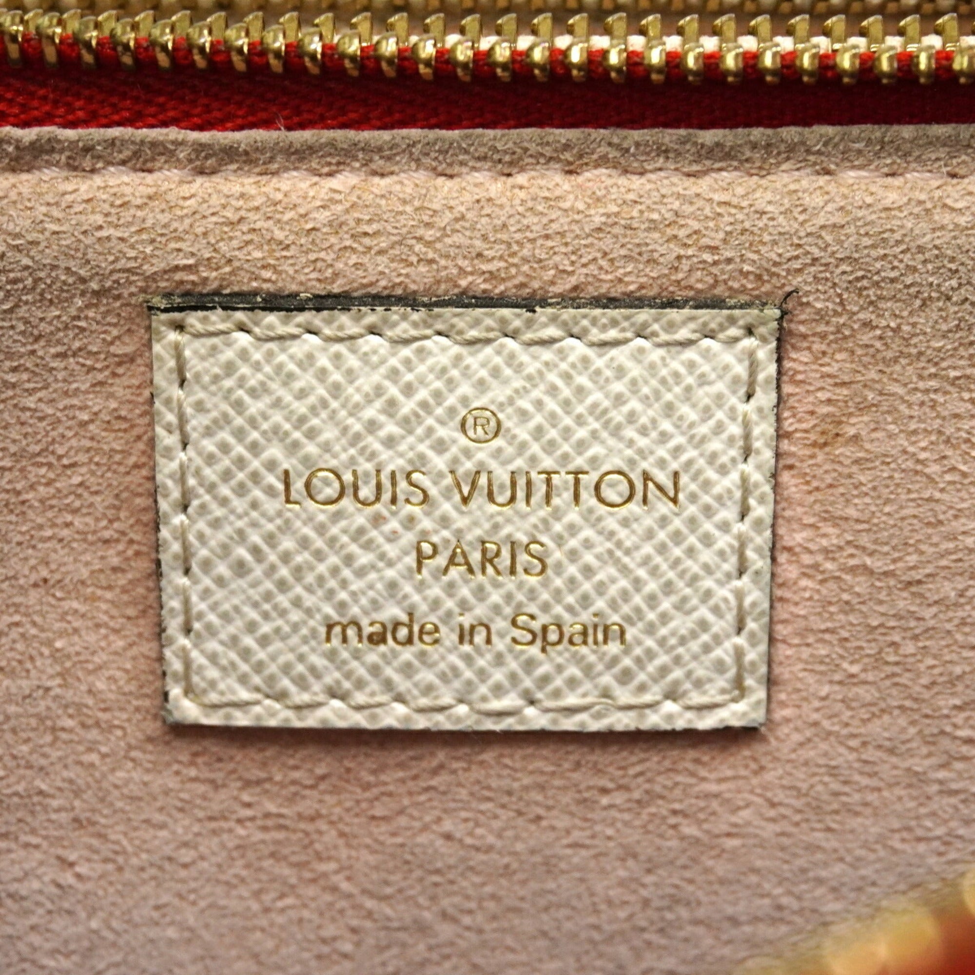 Louis Vuitton Pink Red Color Shoulder Bag (Pre-Owned)