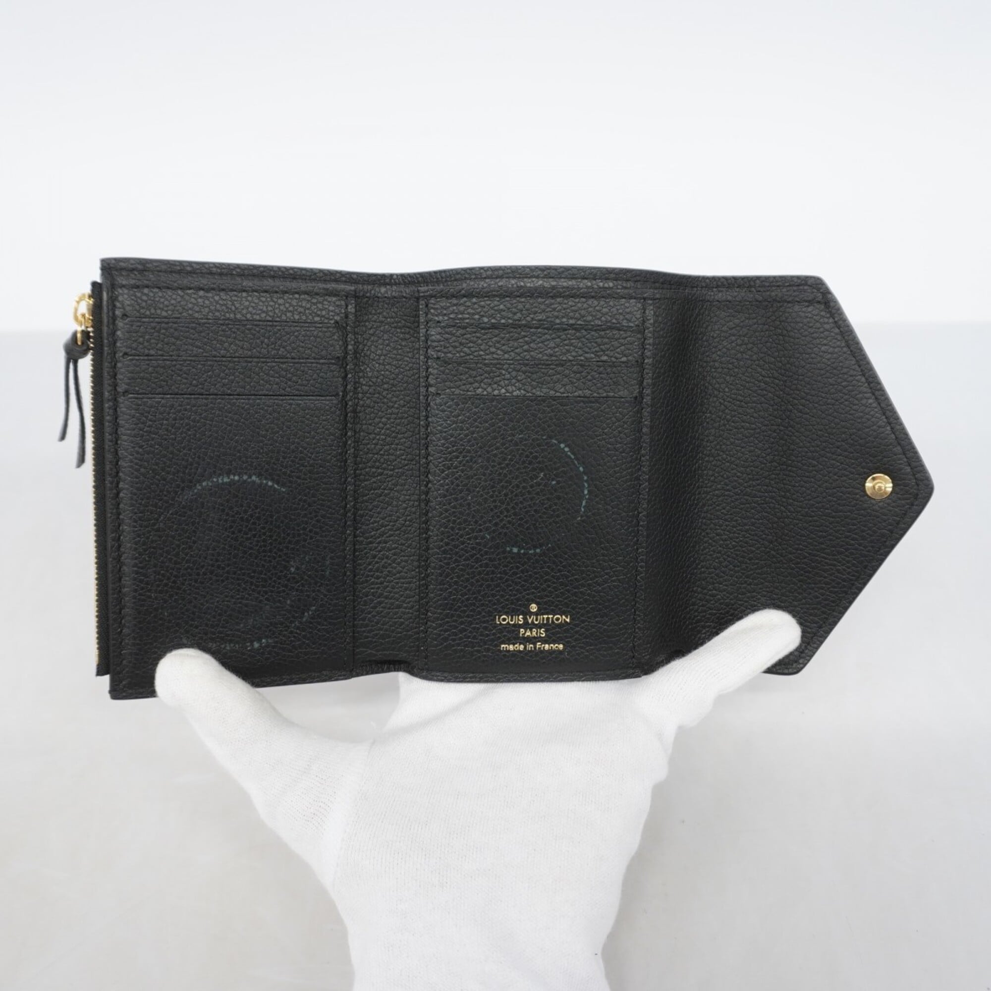 Louis Vuitton Beige Black Wallet (Tri-Fold) (Pre-Owned)