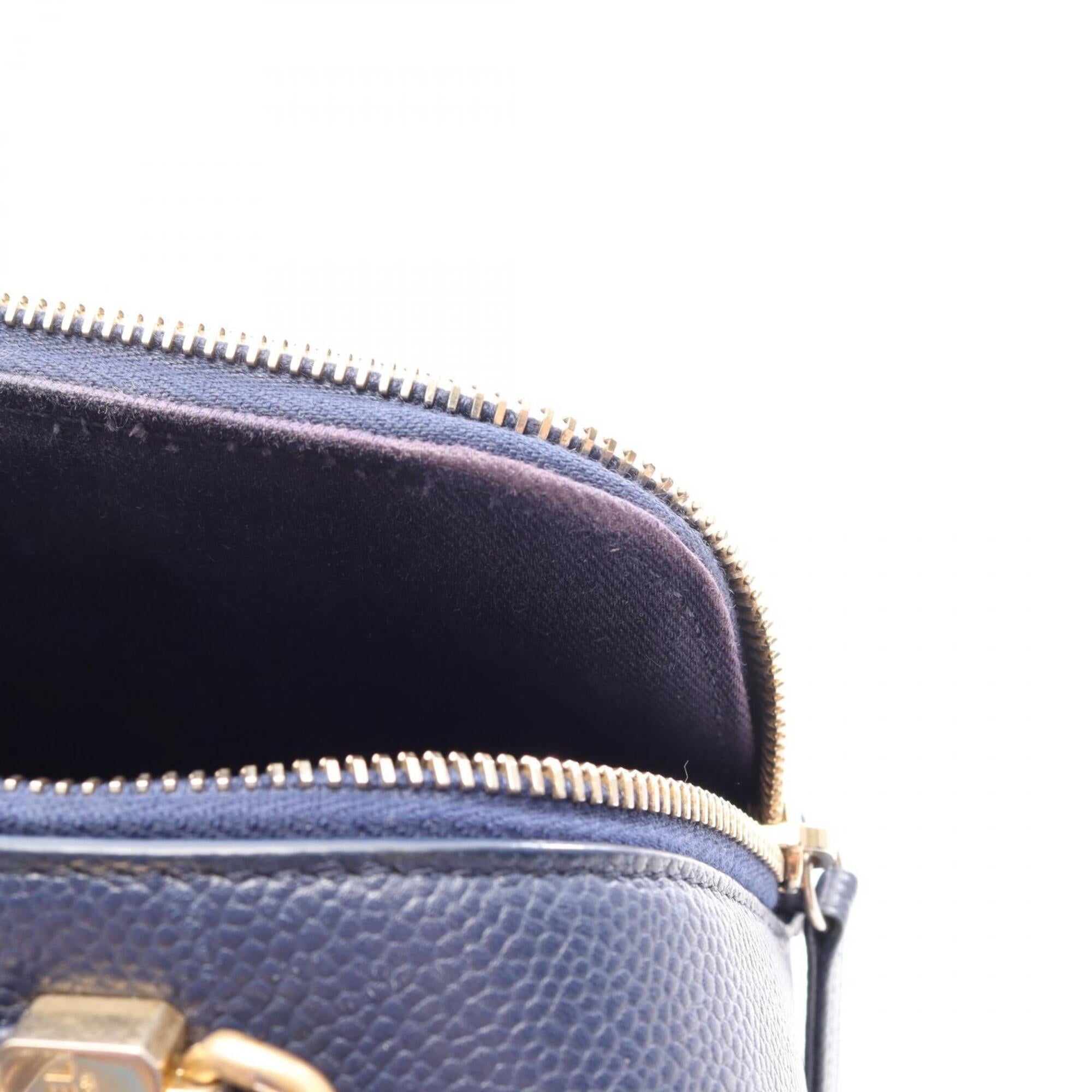 Chanel Blue Grained Calfskin Handbag Shoulder Bag (Pre-Owned)