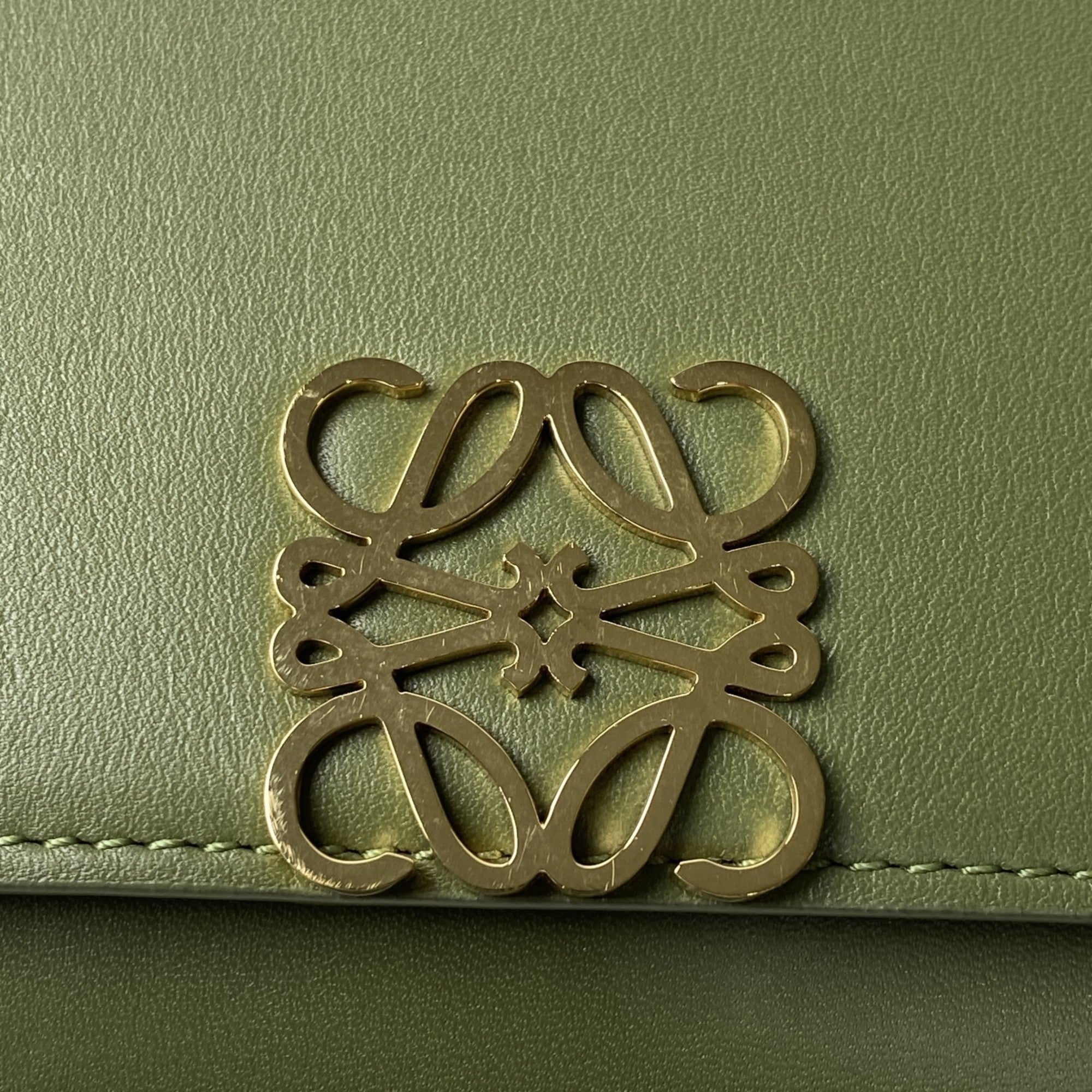 Loewe Green Leather Shoulder Bag Sling Bag (Pre-Owned)