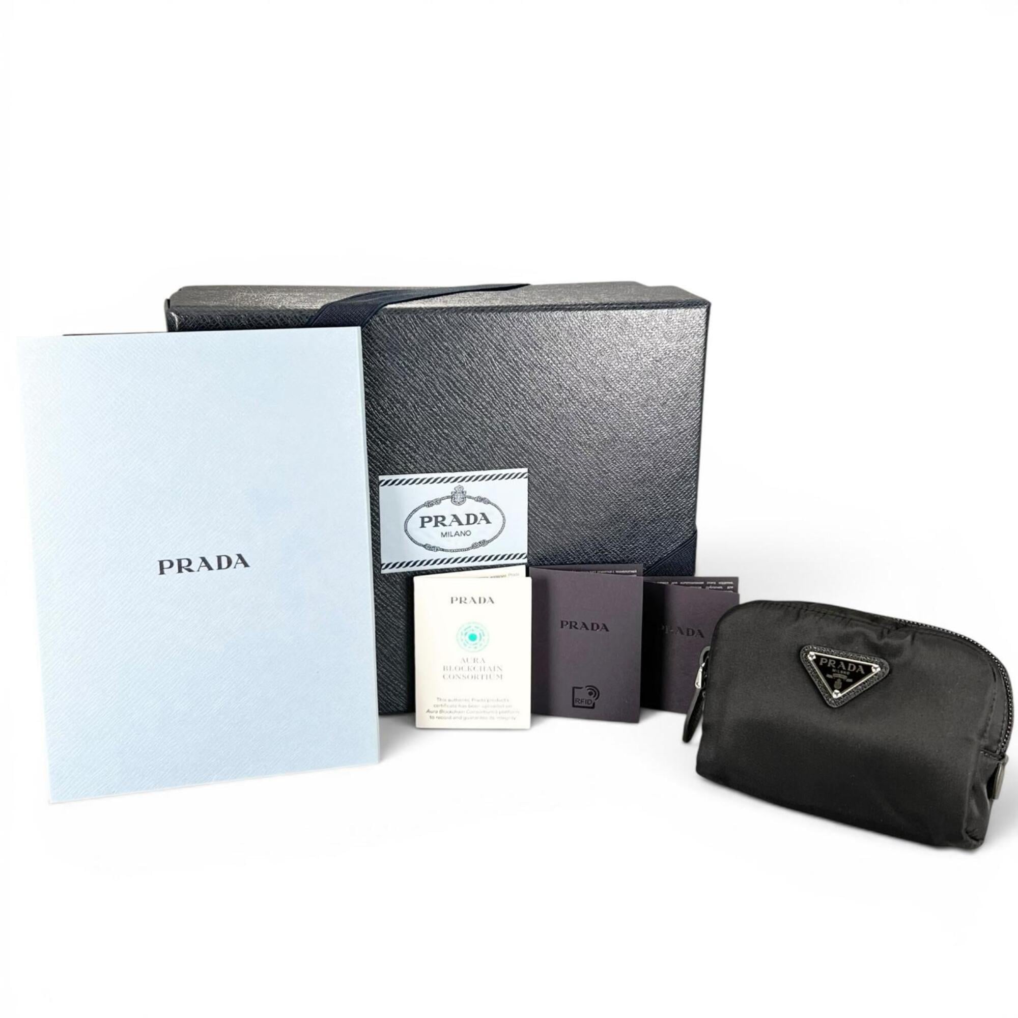 Prada Black Nylon Pouch (Pre-Owned)