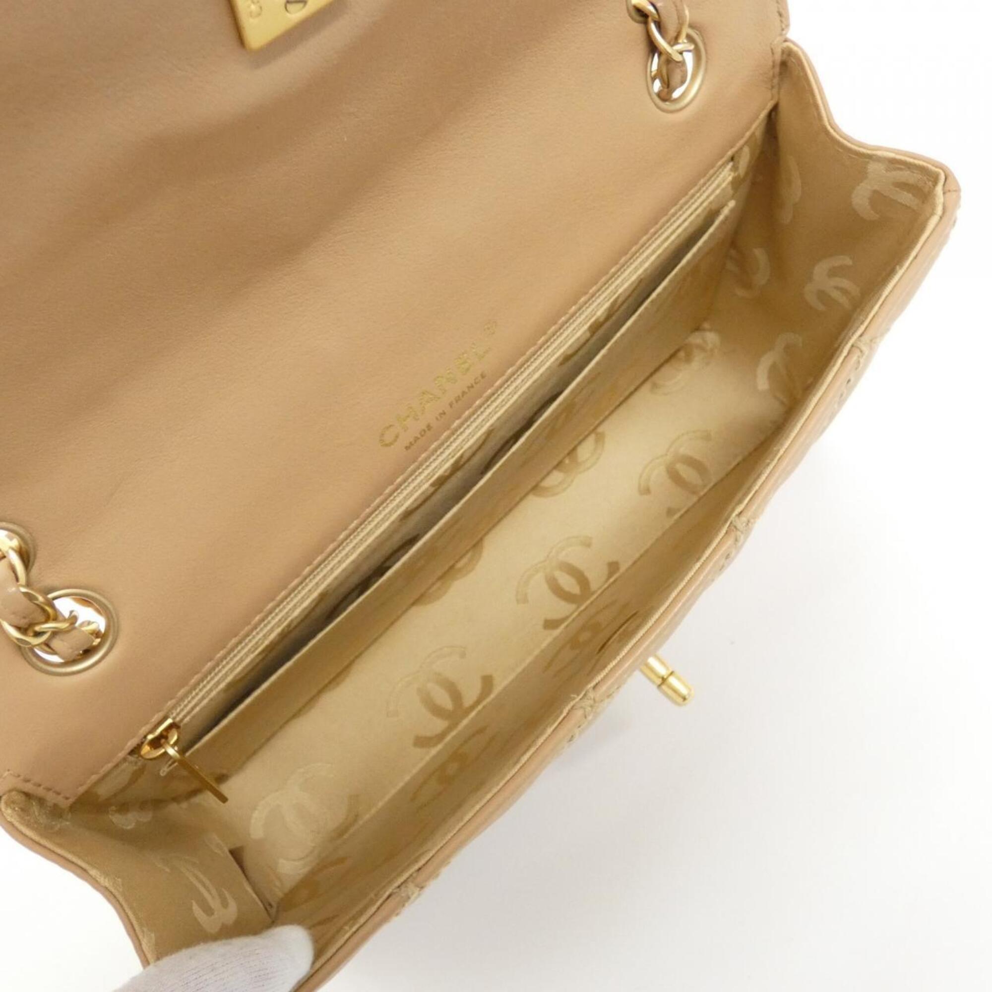 Chanel Beige Leather Shoulder Bag (Pre-Owned)