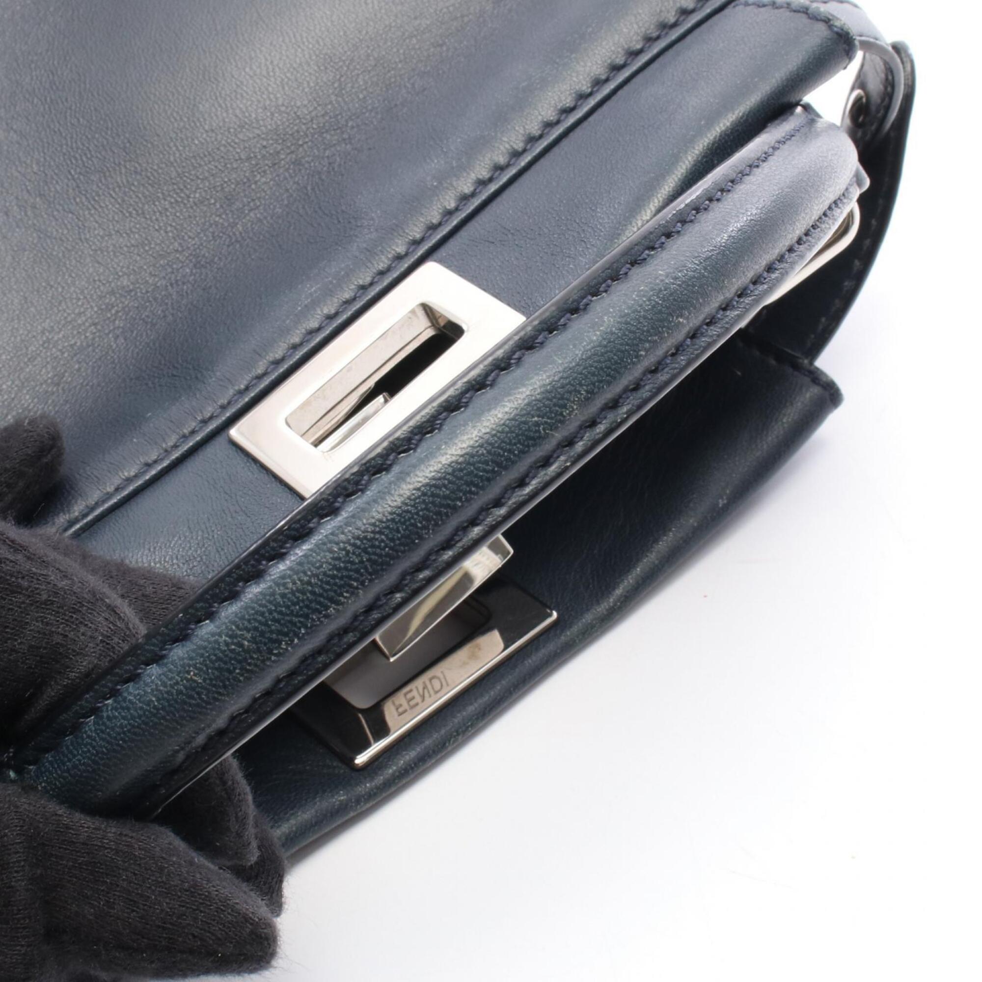 Fendi Navy Leather Handbag (Pre-Owned)