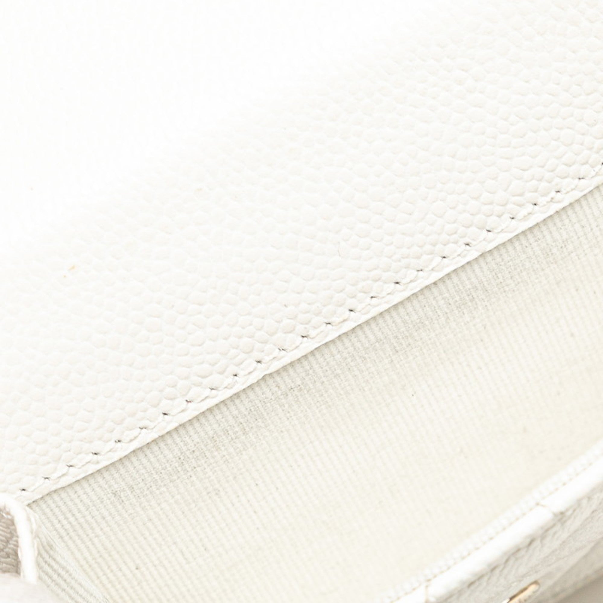 Chanel Matelasse White Grained Calfskin Wallet (Tri-Fold) (Pre-Owned)