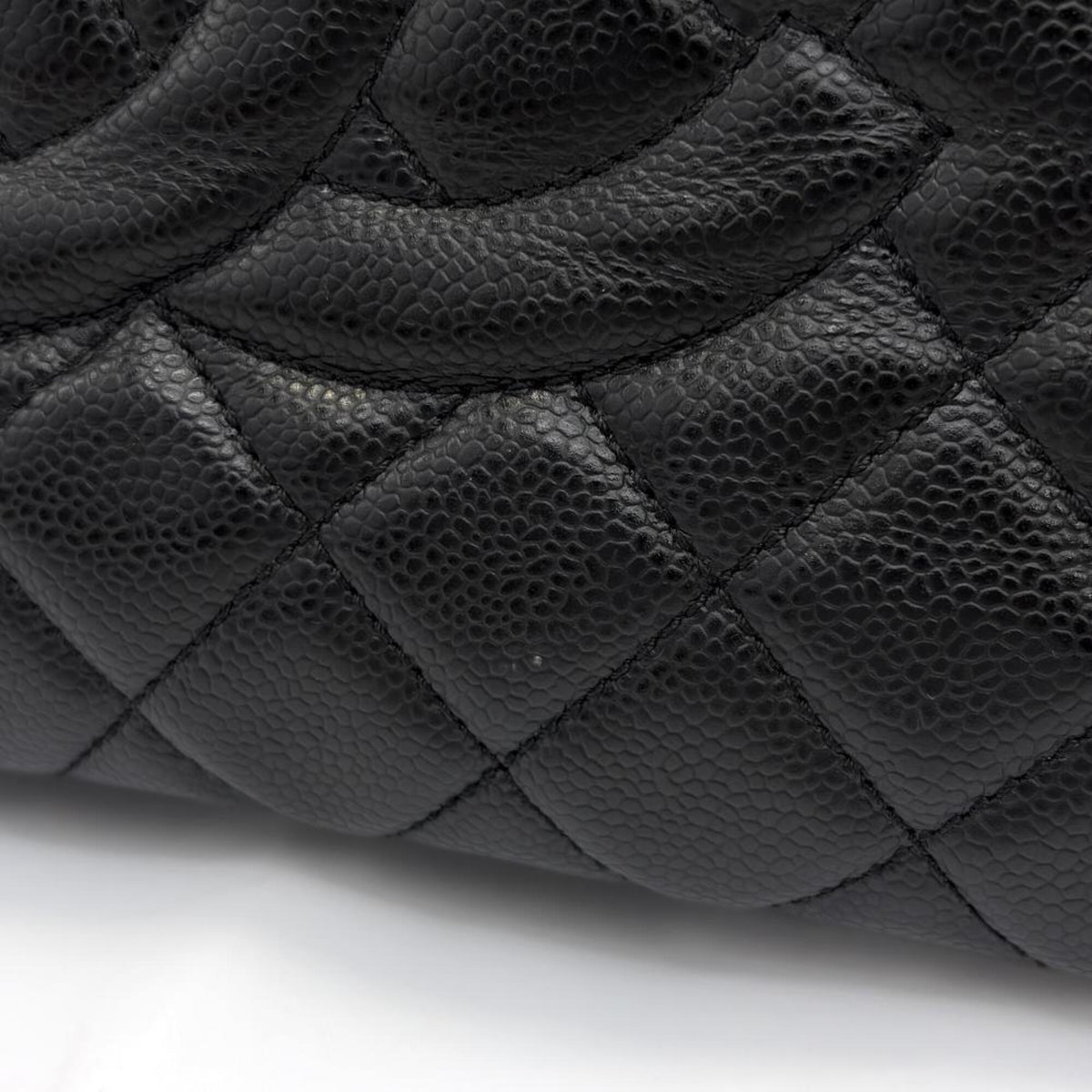 Chanel Black Grained Calfskin Tote Bag (Pre-Owned)