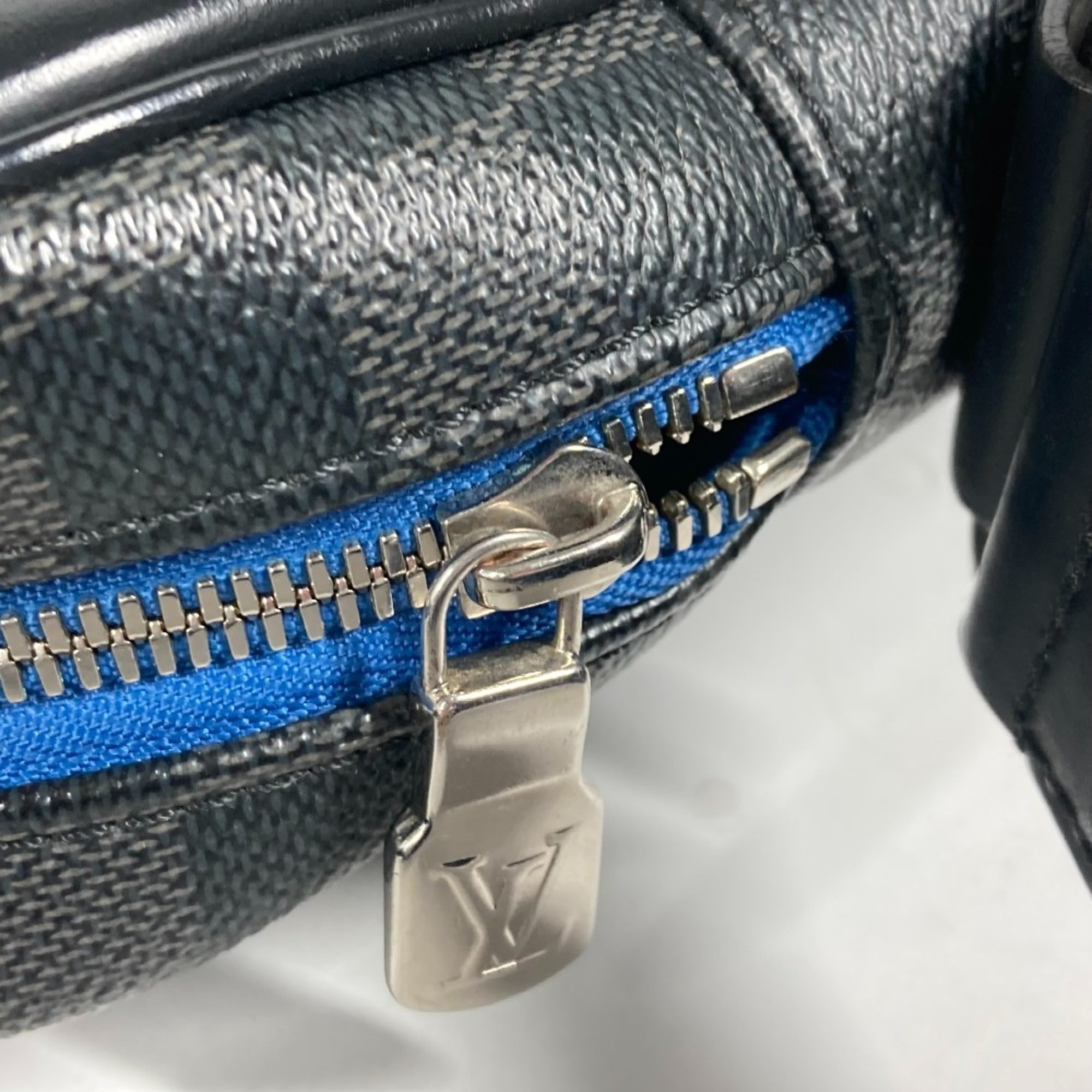 Louis Vuitton Black Blue Damier Graphite Shoulder Bag (Pre-Owned)