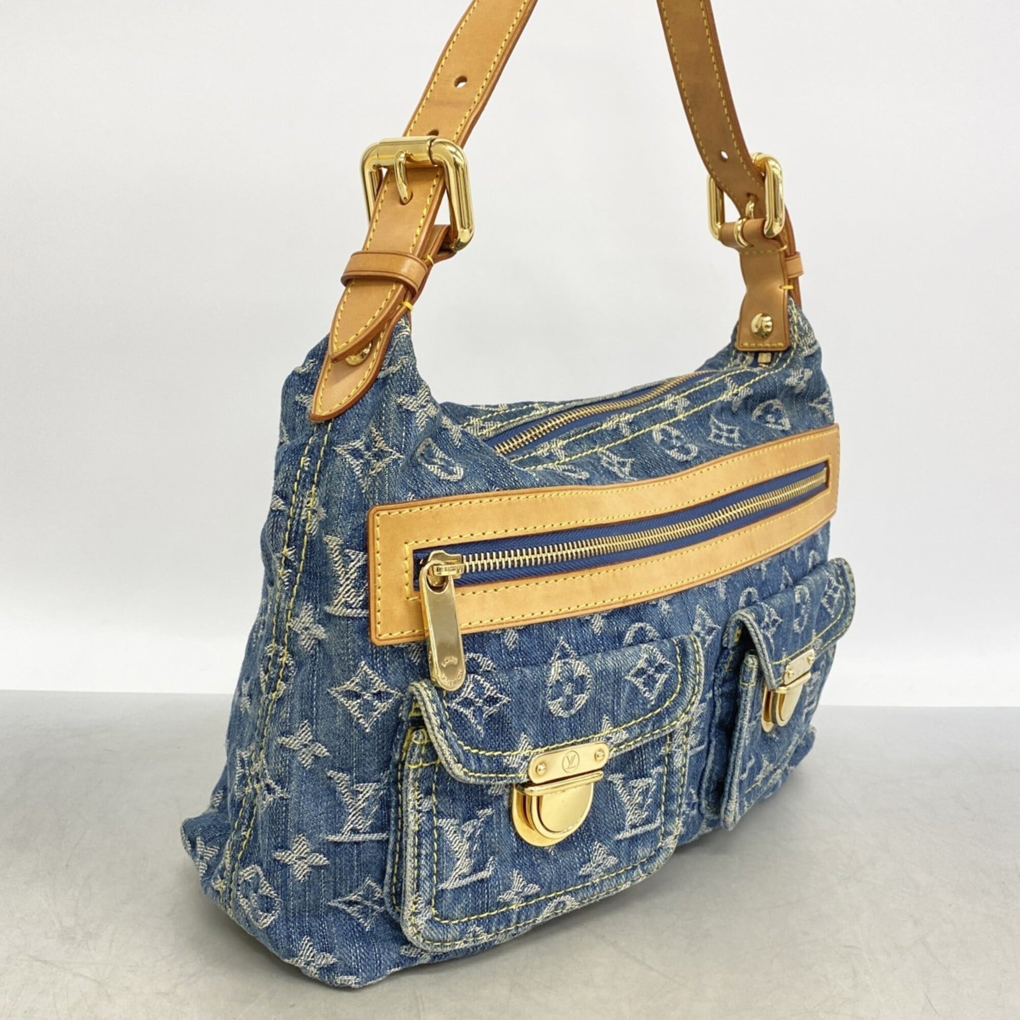 Louis Vuitton Blue Shoulder Bag (Pre-Owned)