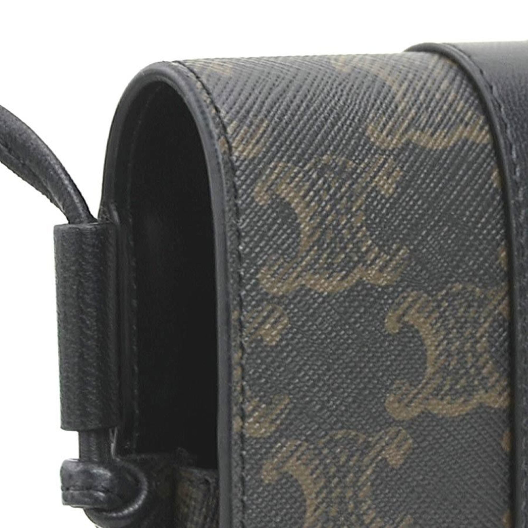 Celine Black Coated Canvas Shoulder Bag (Pre-Owned)