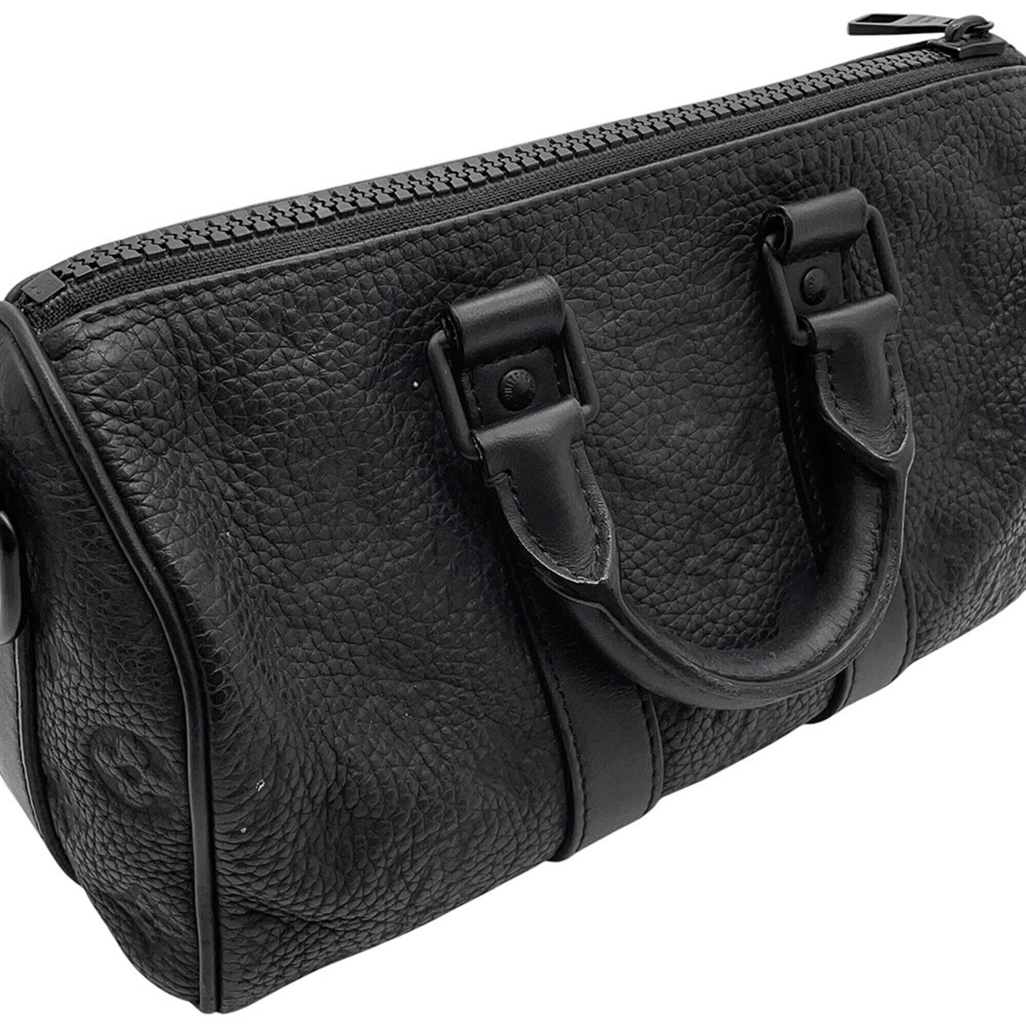 Louis Vuitton Black Noir Monogram Leather Handbag (Pre-Owned)
