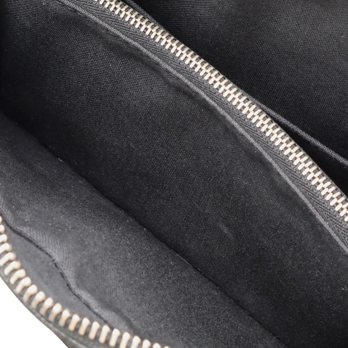 Louis Vuitton Black Noir Leather Clutch Bag (Pre-Owned)