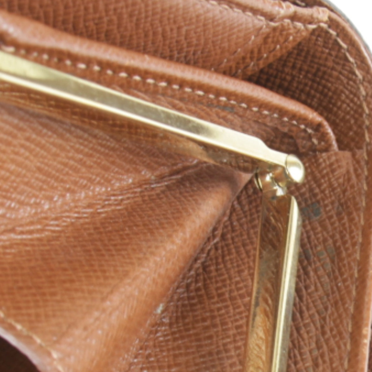 Louis Vuitton Monogram Monogram Monogram Wallet (Bi-Fold) (Pre-Owned)