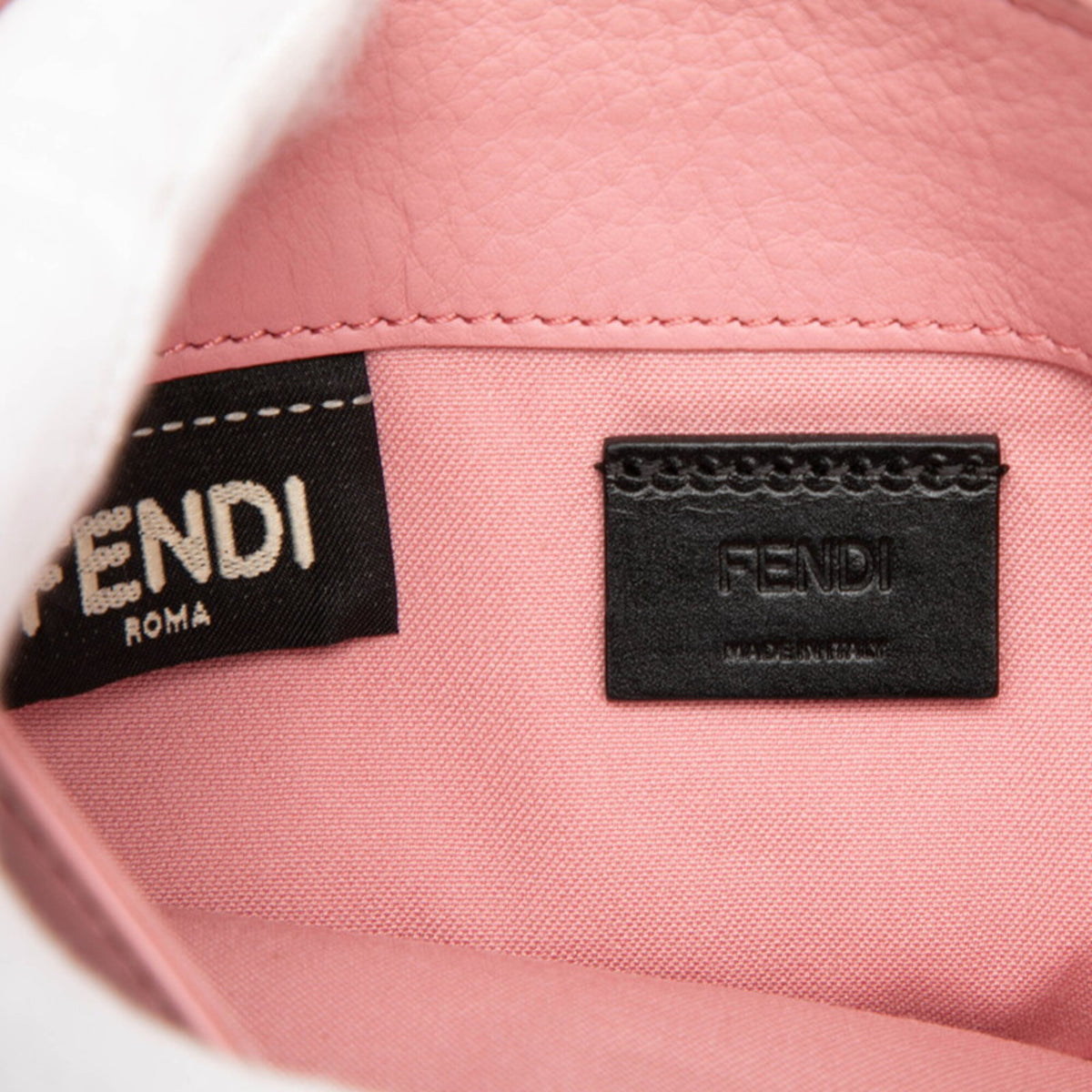 Fendi Pink Leather Shoulder Bag (Pre-Owned)