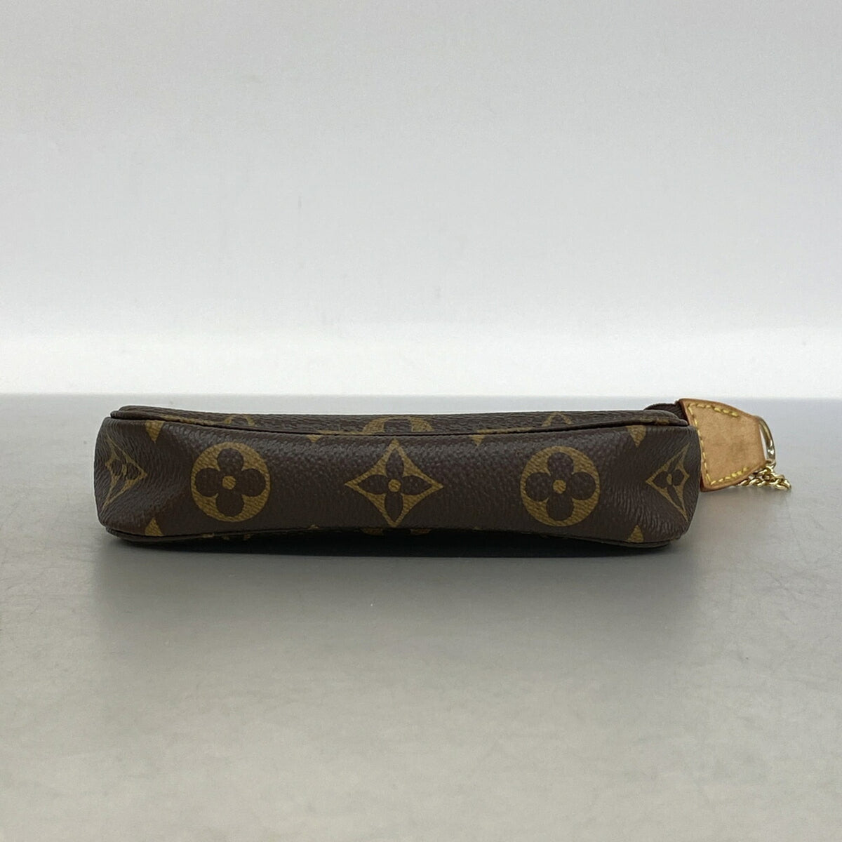 Louis Vuitton Brown Pouch (Pre-Owned)