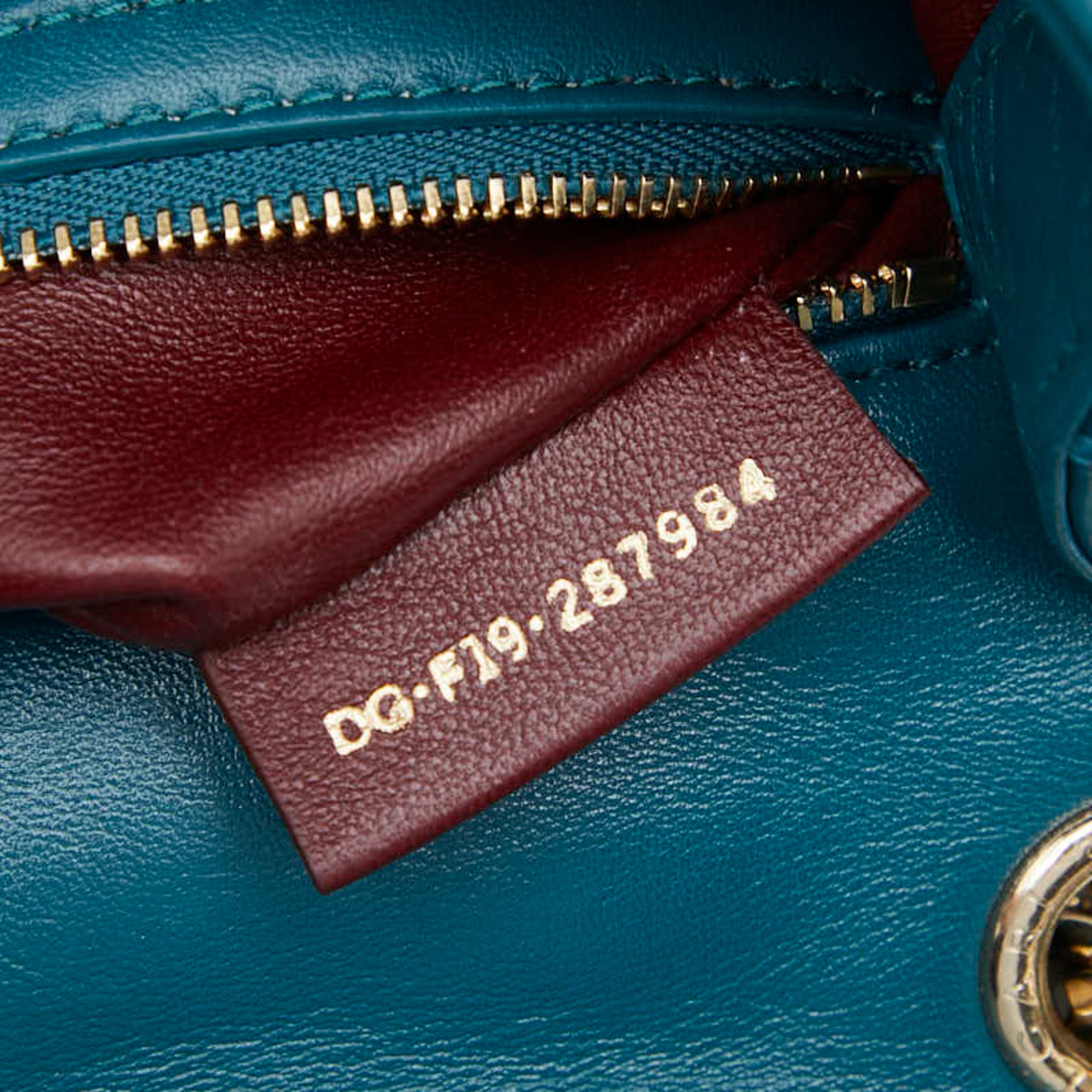 Bvlgari Green Leather Shoulder Bag (Pre-Owned)