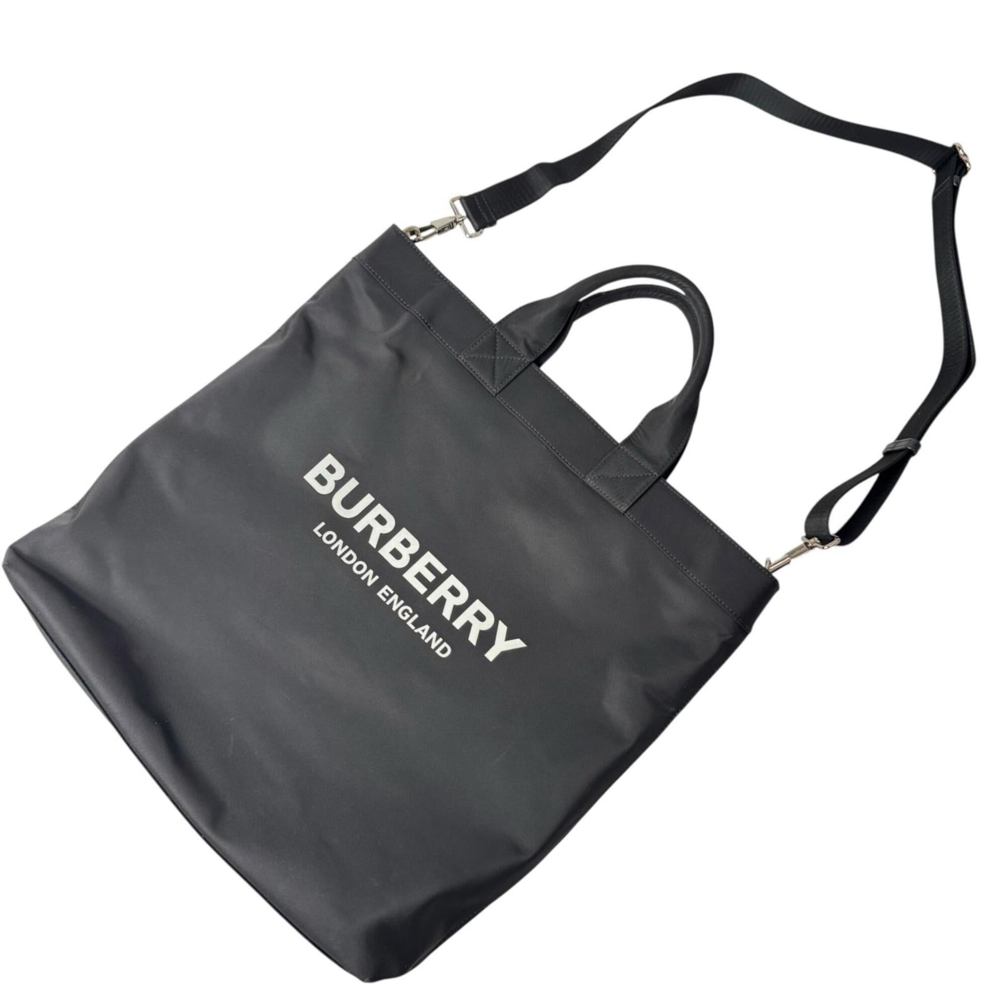 Burberry Black Nylon Shoulder Bag Tote Bag (Pre-Owned)