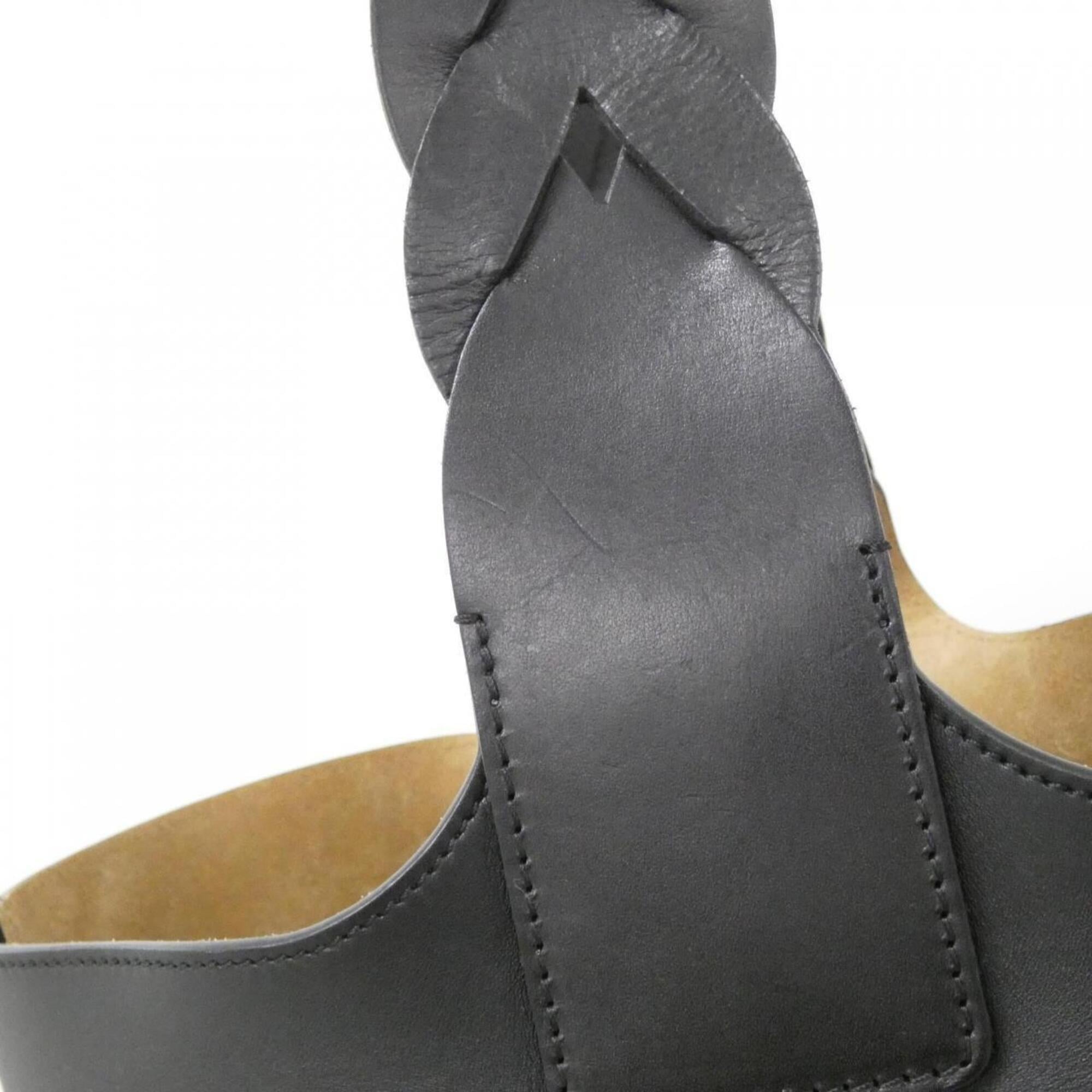 Loewe Black Leather Shoulder Bag (Pre-Owned)