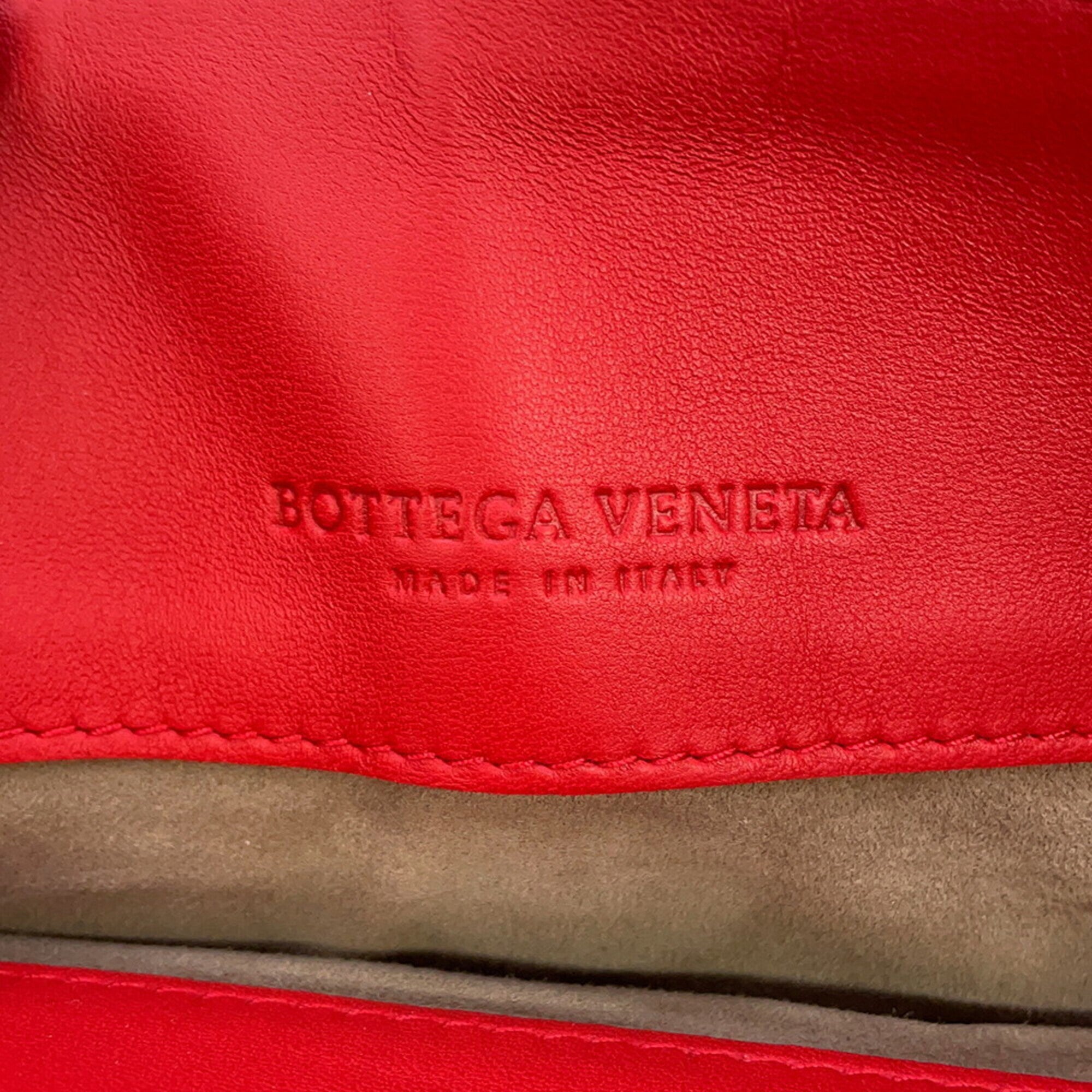 Bottega Veneta Red Color Leather Handbag Shoulder Bag (Pre-Owned)