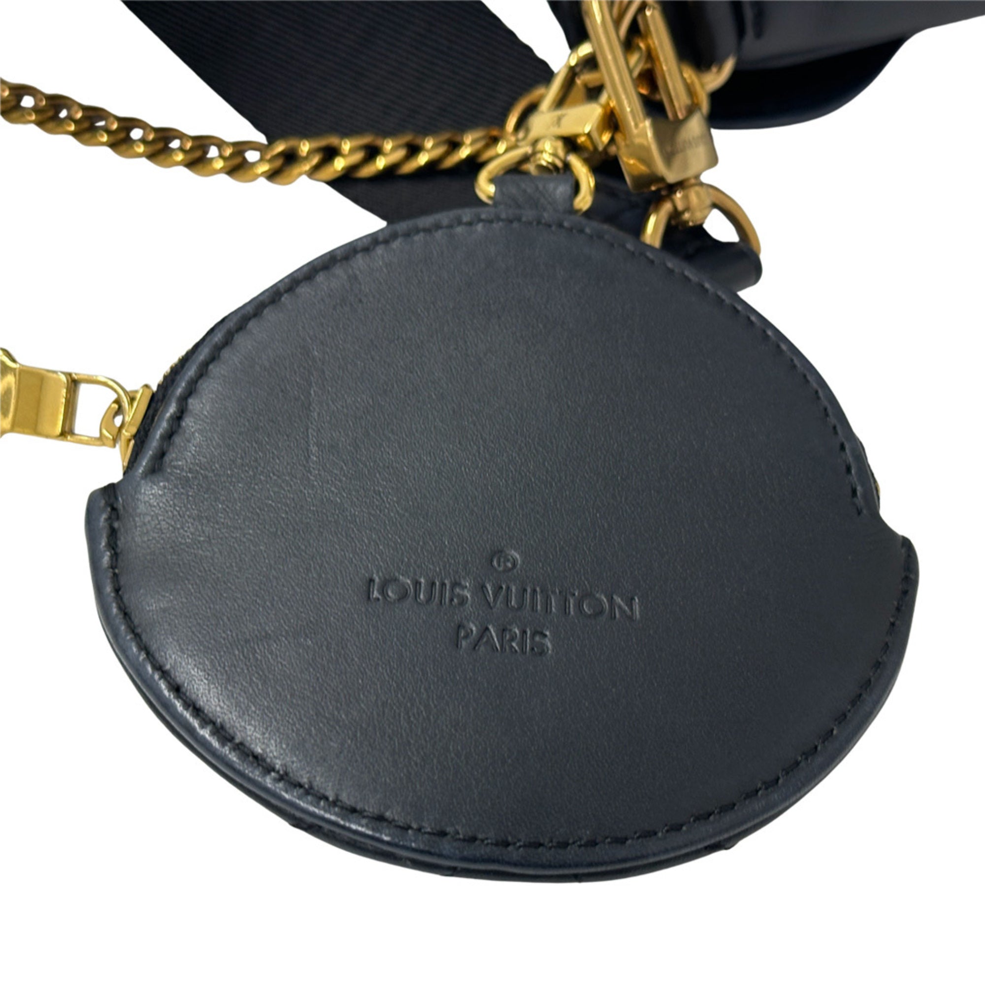 Louis Vuitton Black Noir Handbag Pouch Shoulder Bag (Pre-Owned)
