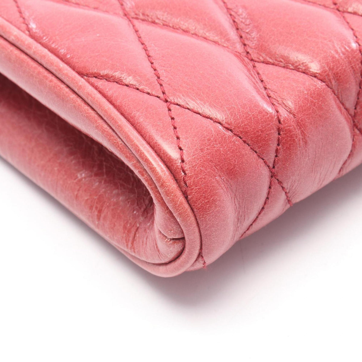 Miu Miu Matelasse Red Color Leather Clutch Bag Handbag (Pre-Owned)