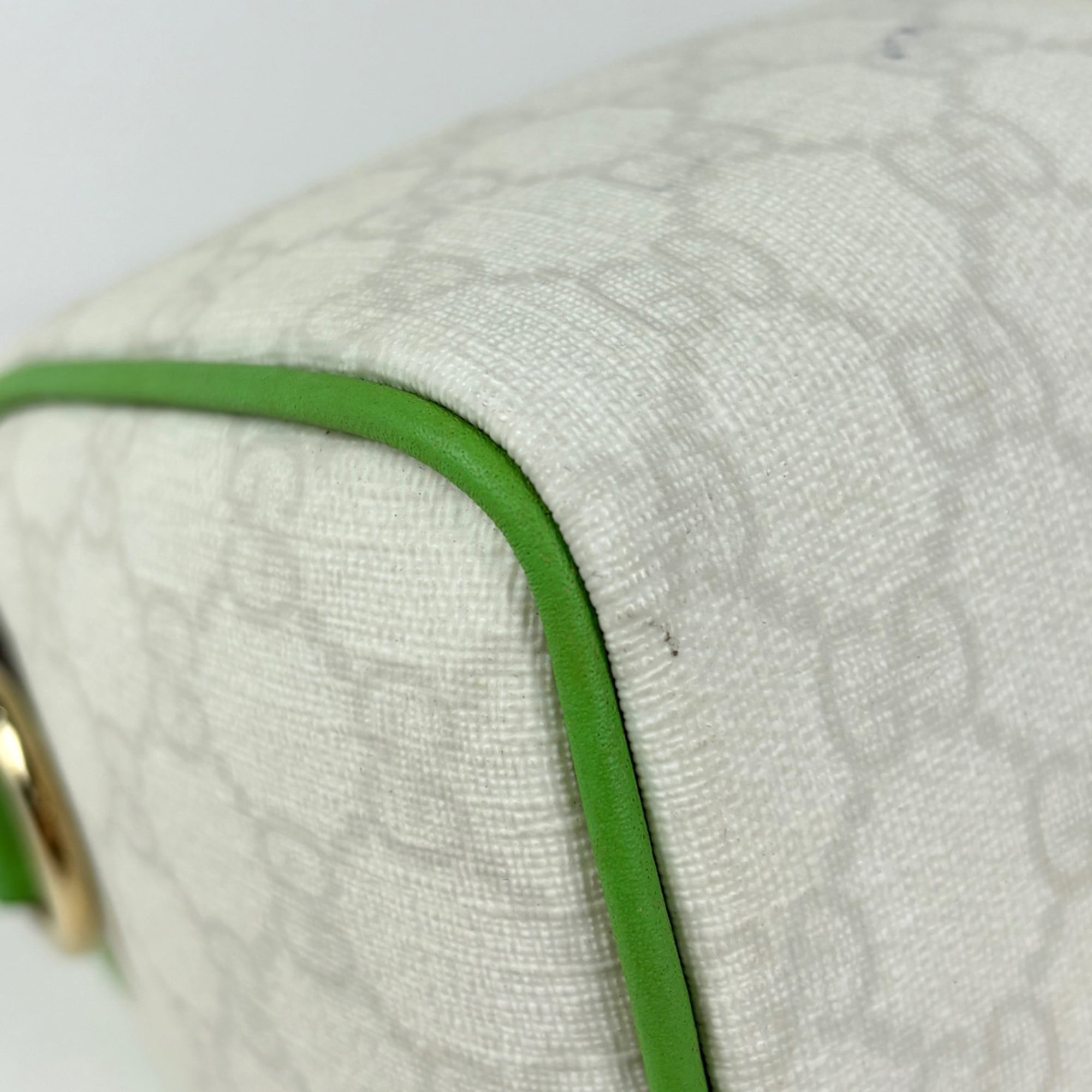 Gucci Black Green White Gg Supreme Handbag (Pre-Owned)