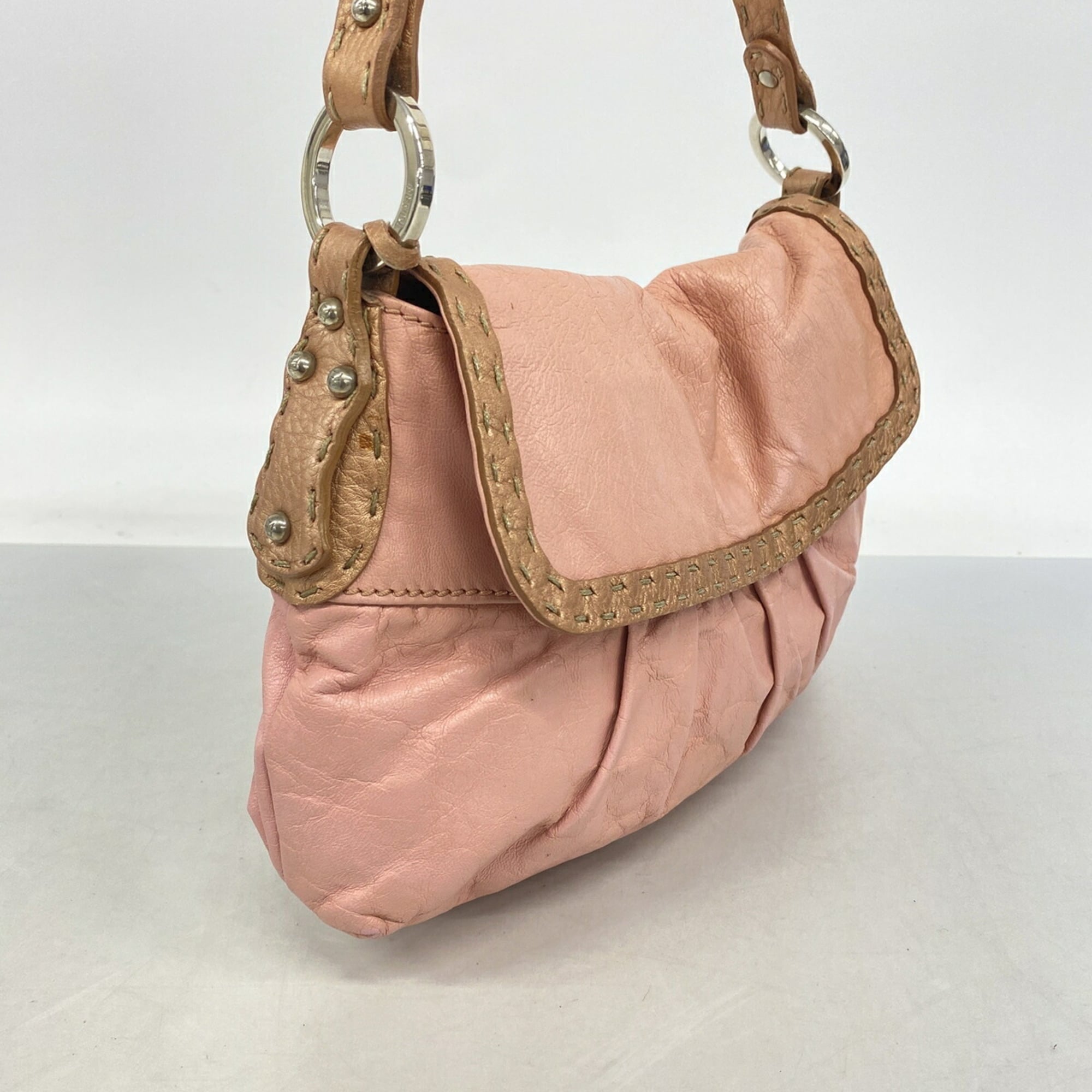 Fendi Pink Leather Handbag (Pre-Owned)