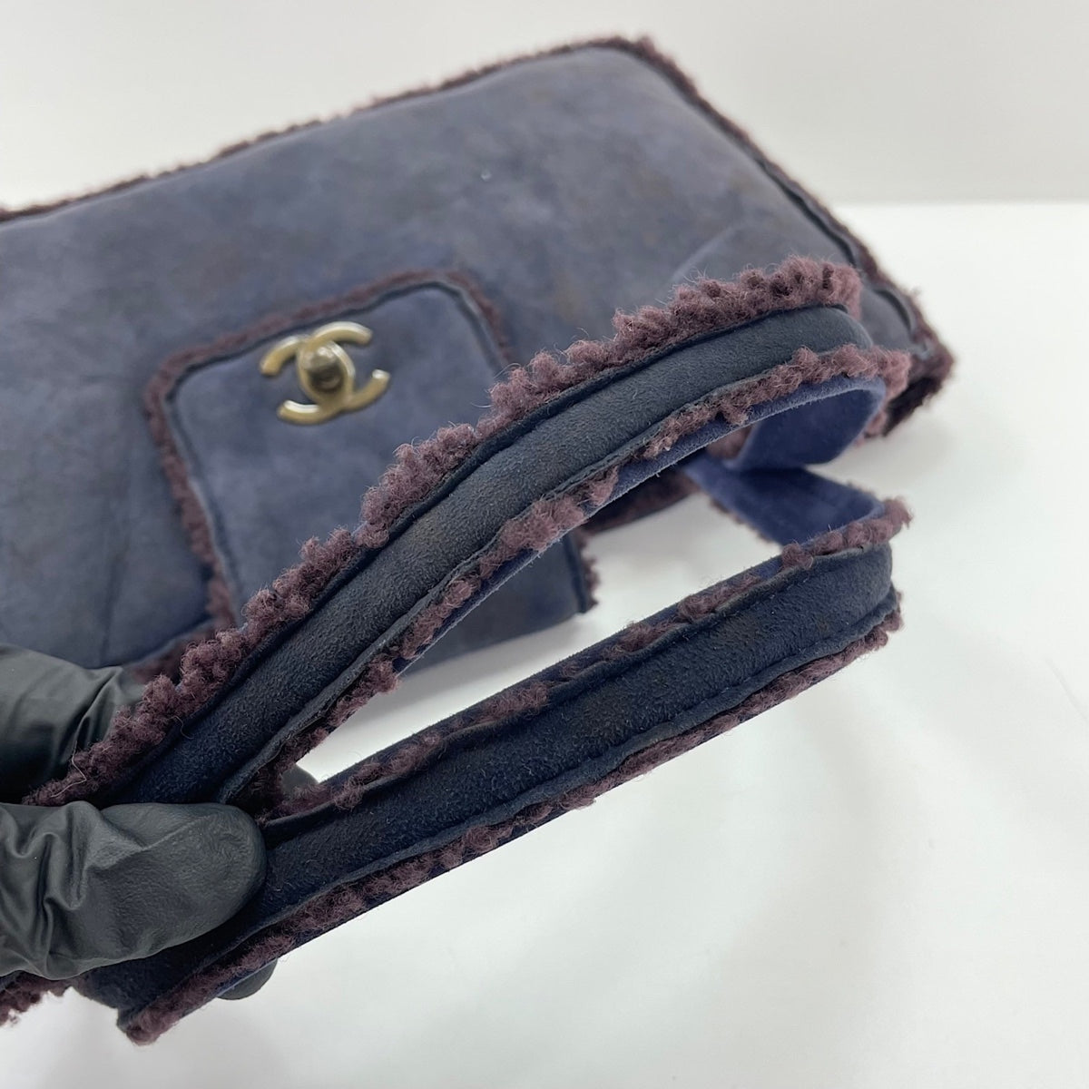 Chanel Navy Handbag (Pre-Owned)