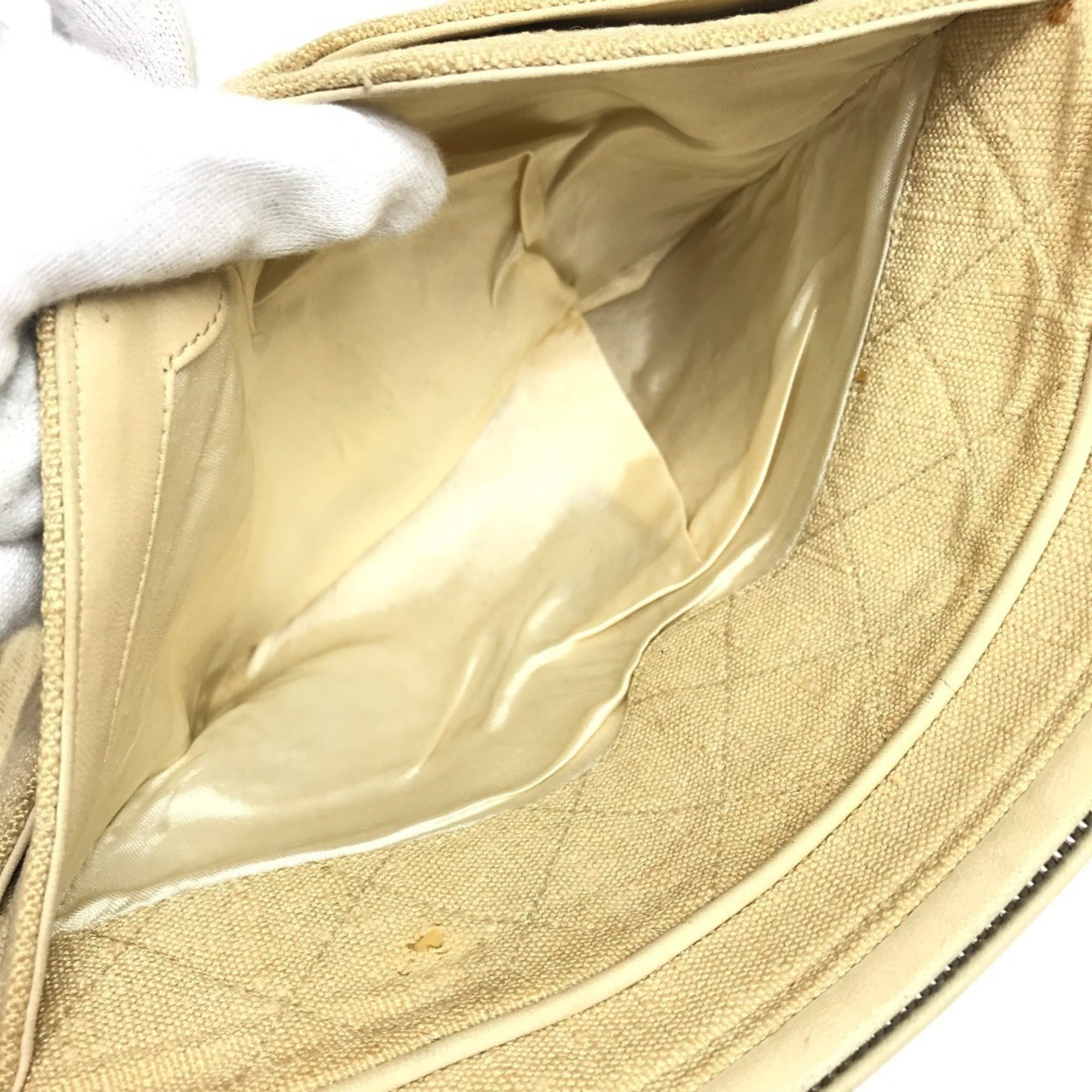 Chanel Matelasse Beige Canvas Shoulder Bag (Pre-Owned)
