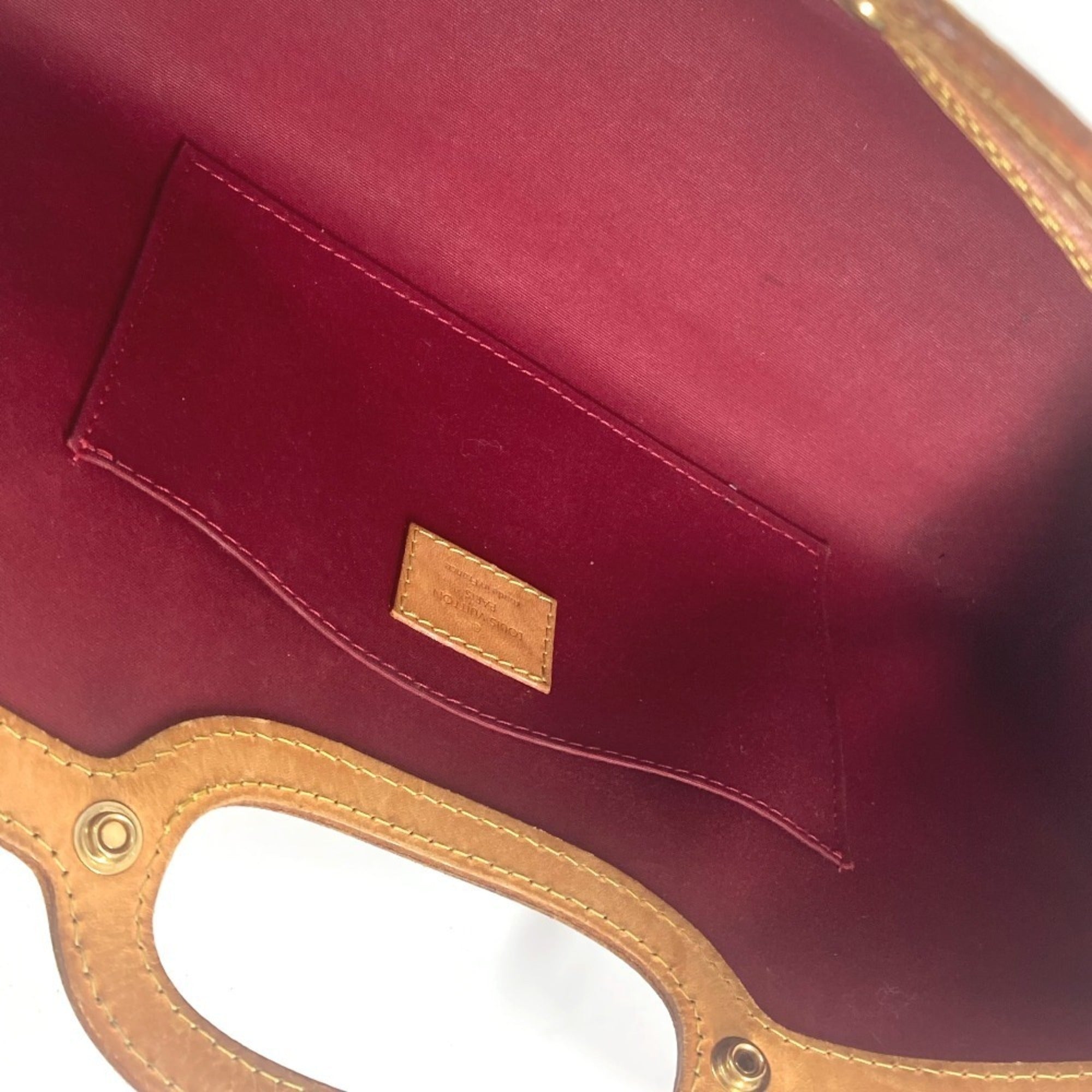 Louis Vuitton Monogram Vernis Red Color Monogram Vernis Handbag (Pre-Owned)