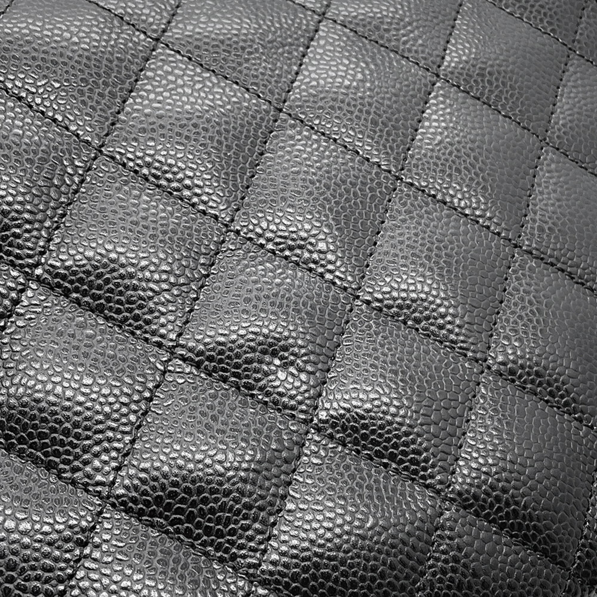 Chanel Black Grained Calfskin Handbag Shoulder Bag (Pre-Owned)