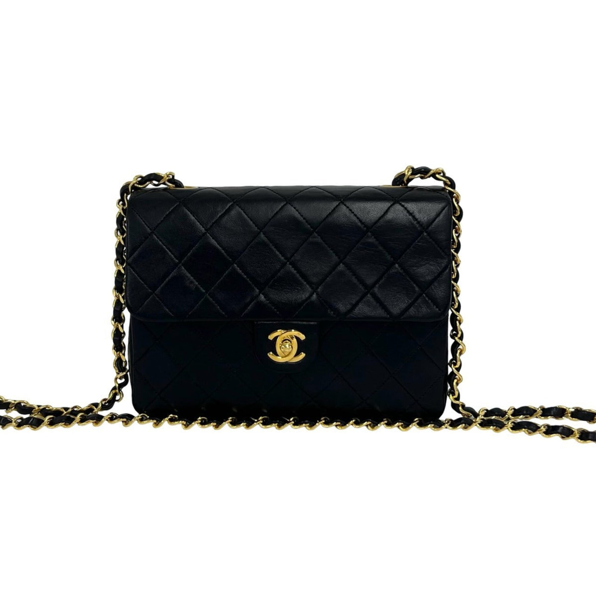 Chanel Black Leather Shoulder Bag (Pre-Owned)