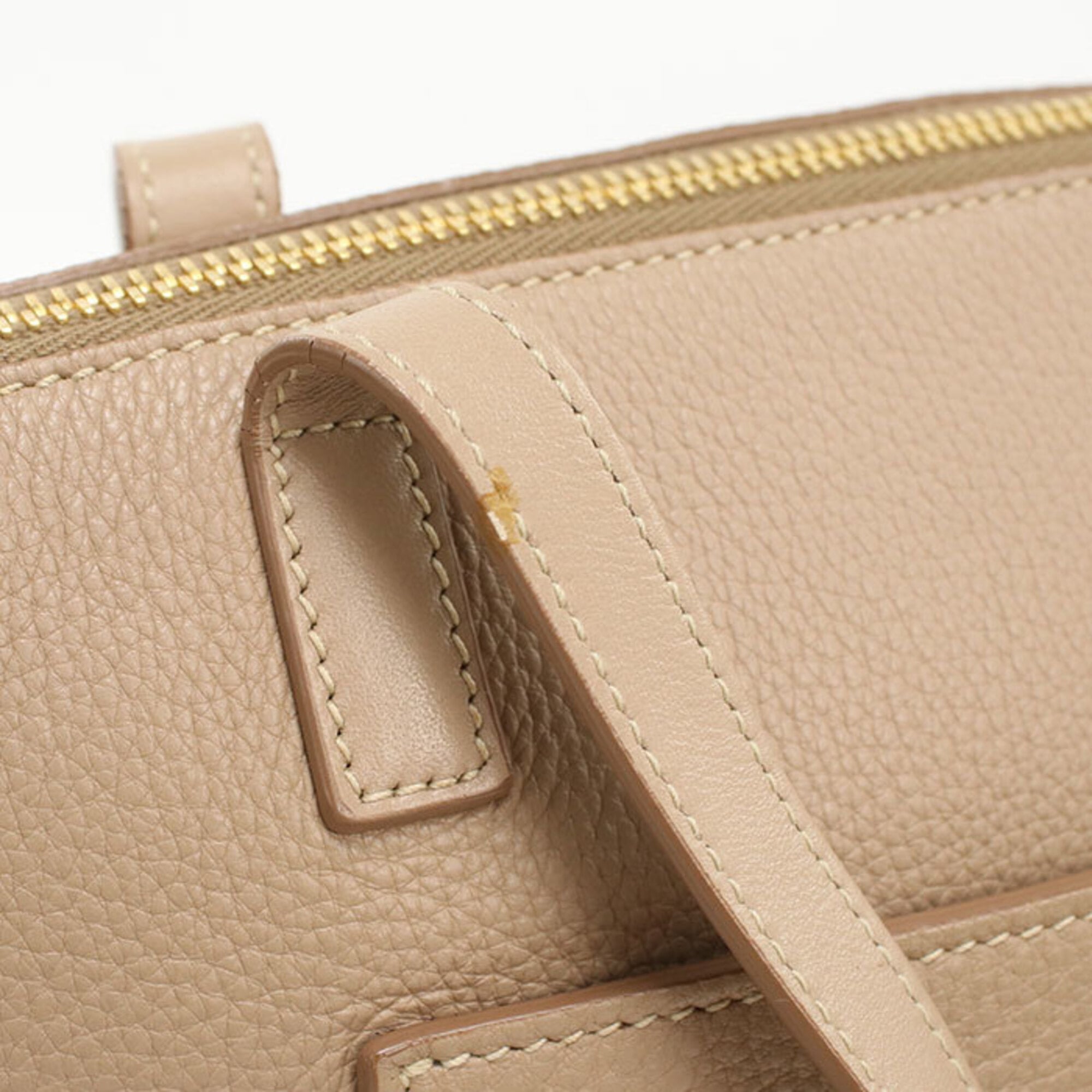 Prada Beige Leather Handbag (Pre-Owned)