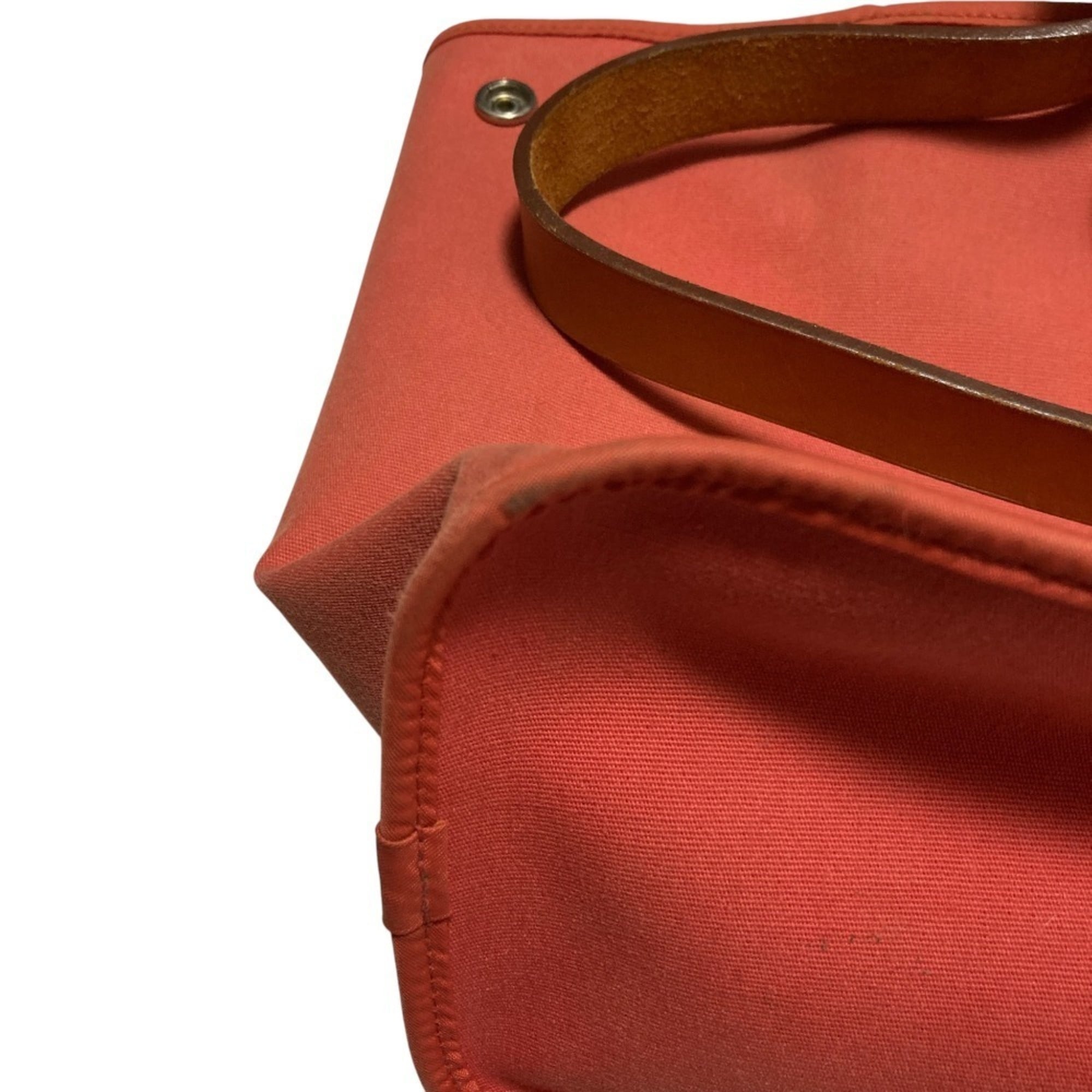 Hermes Pink Handbag (Pre-Owned)