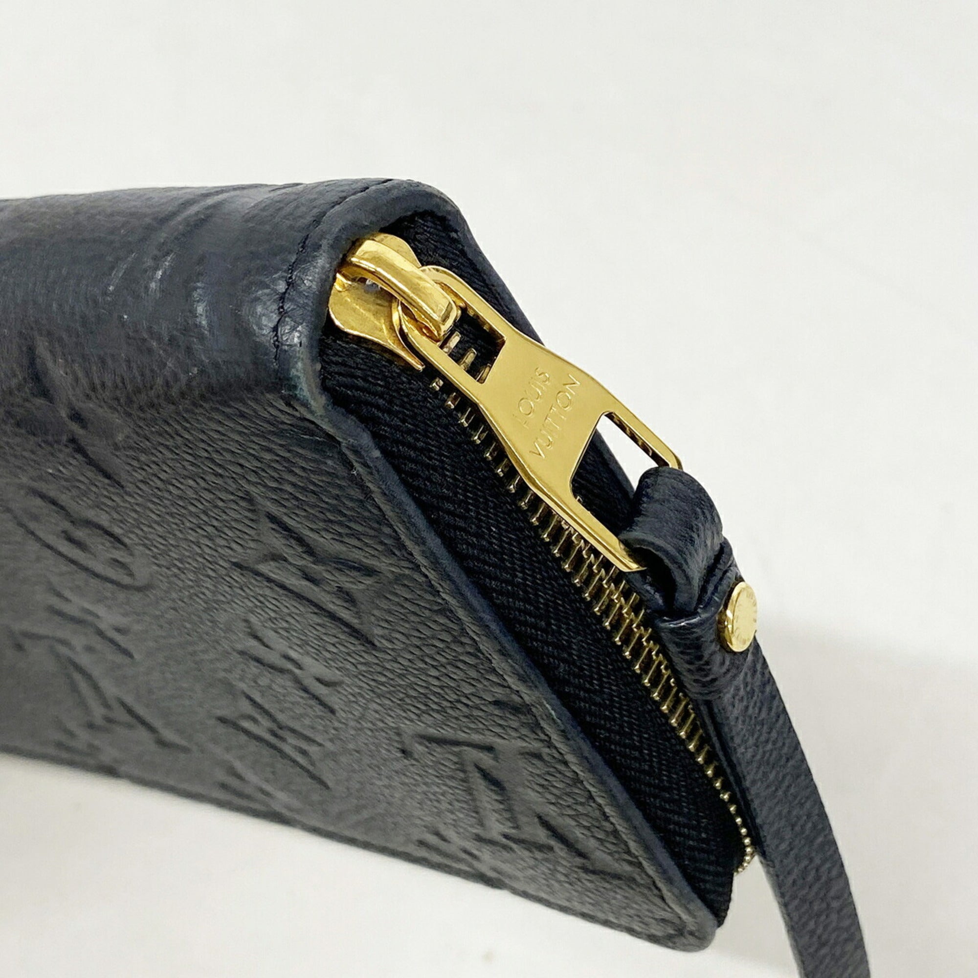 Louis Vuitton Noir Long Wallet (Bi-Fold) (Pre-Owned)
