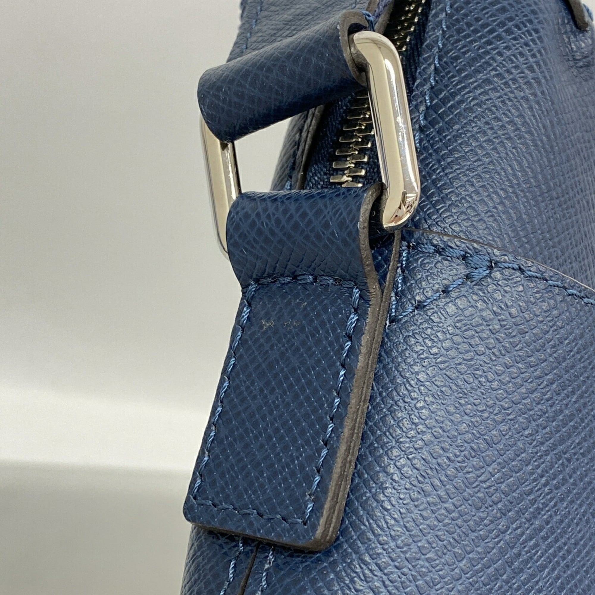Louis Vuitton Ocean Shoulder Bag (Pre-Owned)