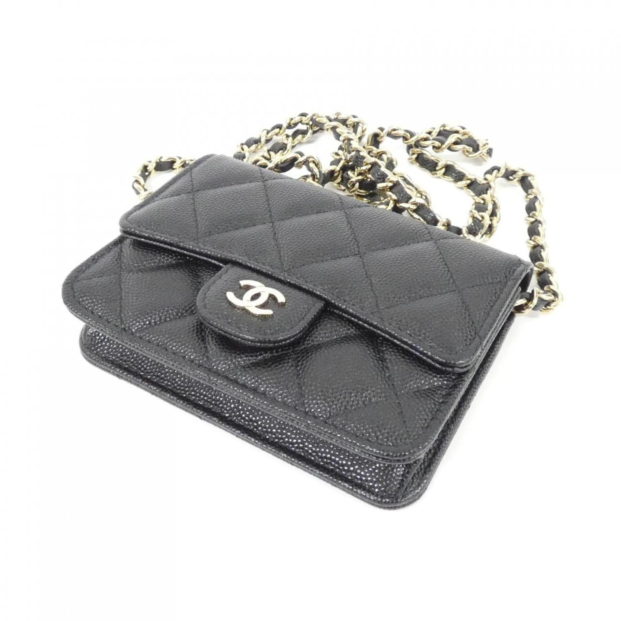 Chanel Black Grained Calfskin Handbag Shoulder Bag (Pre-Owned)