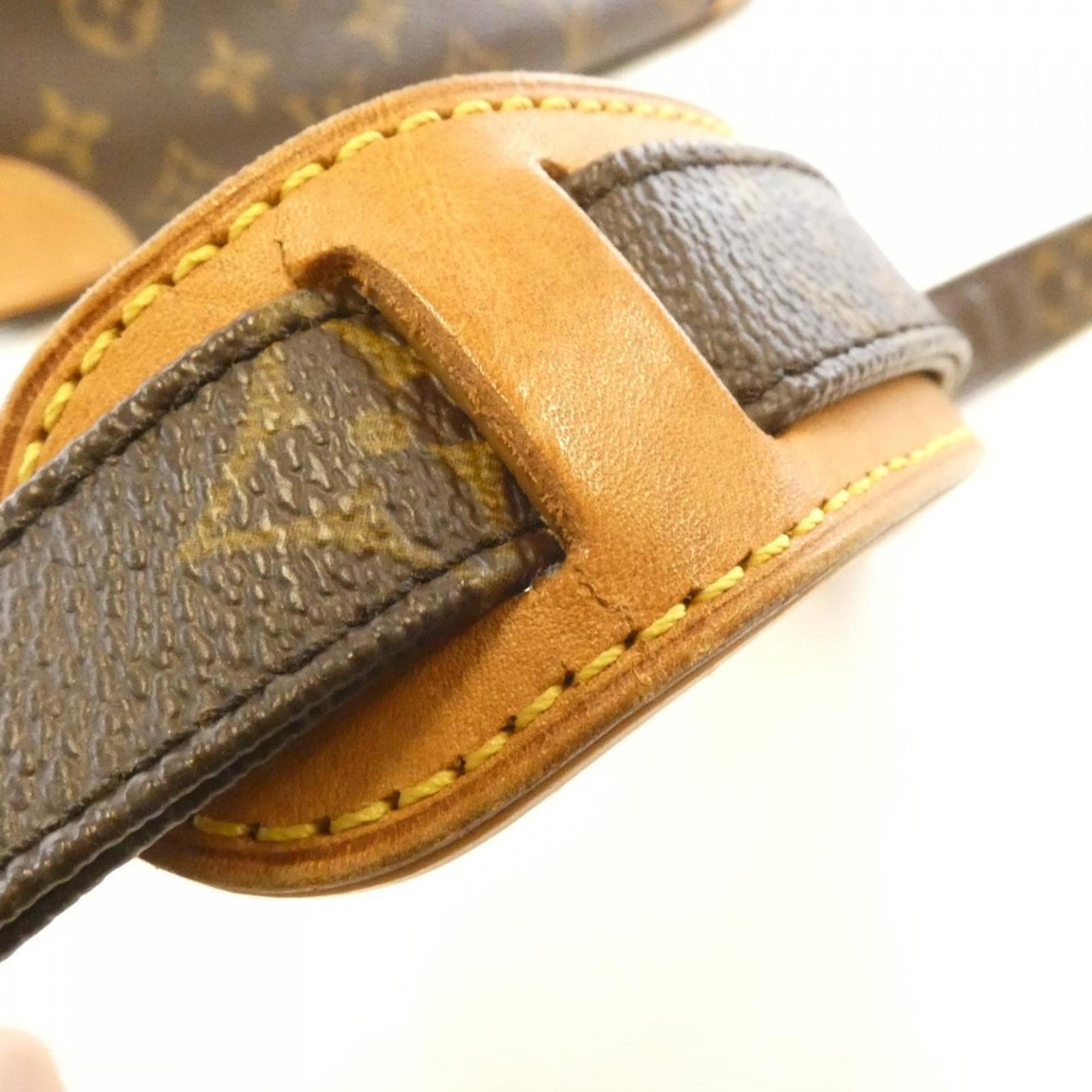 Louis Vuitton Marron Coated Canvas Shoulder Bag (Pre-Owned)