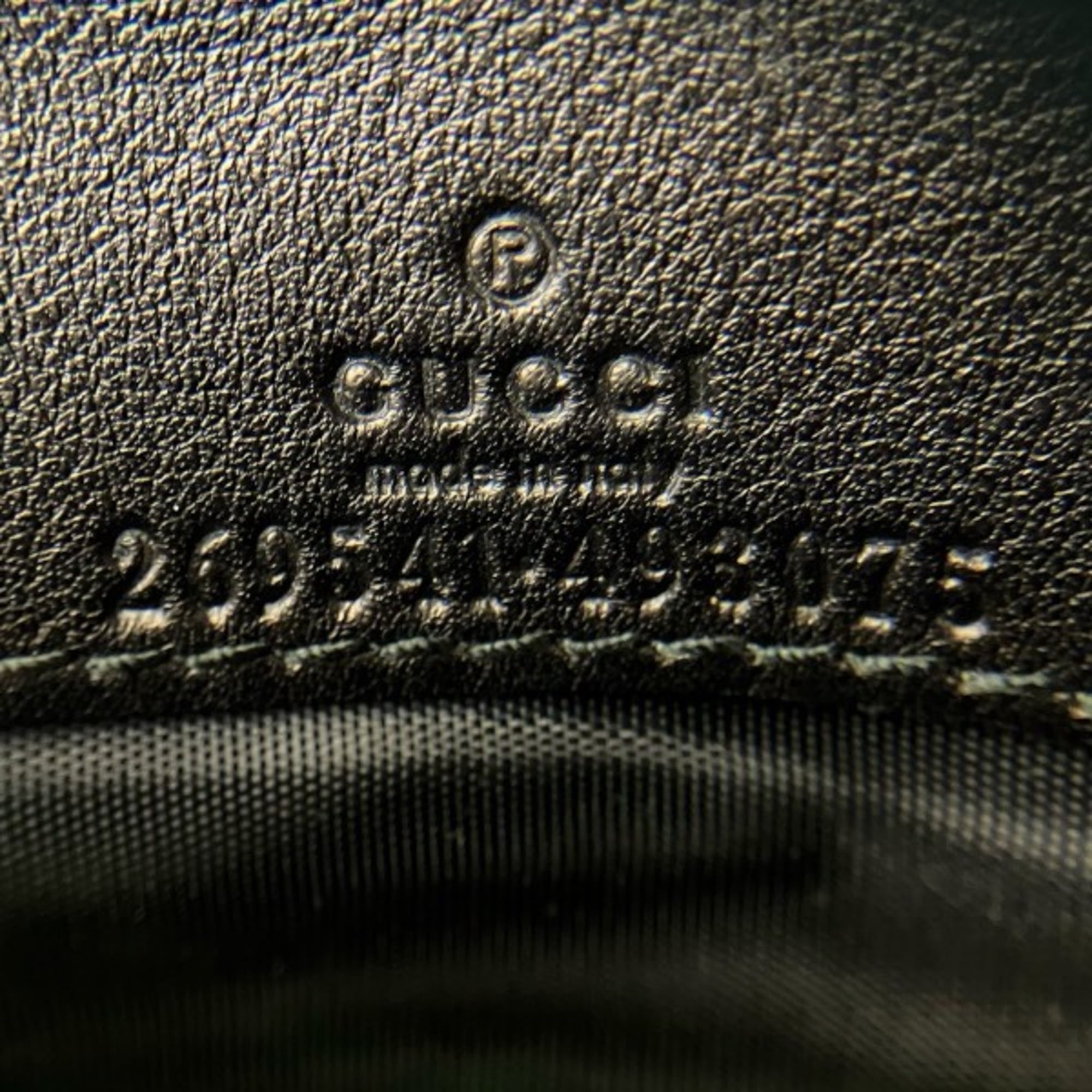 Gucci Black Leather Chain/Shoulder Wallet (Pre-Owned)