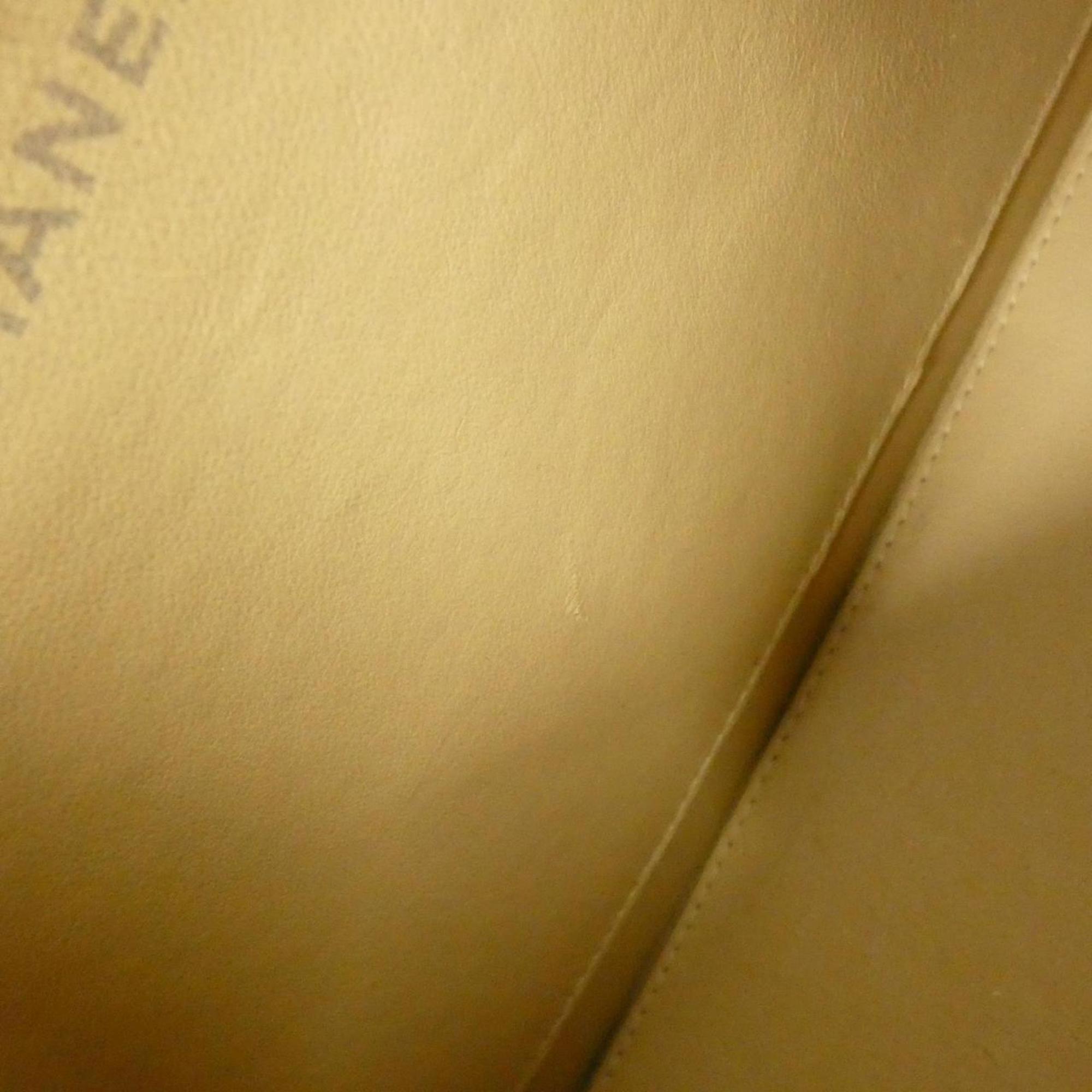 Chanel Beige Grained Calfskin Handbag (Pre-Owned)