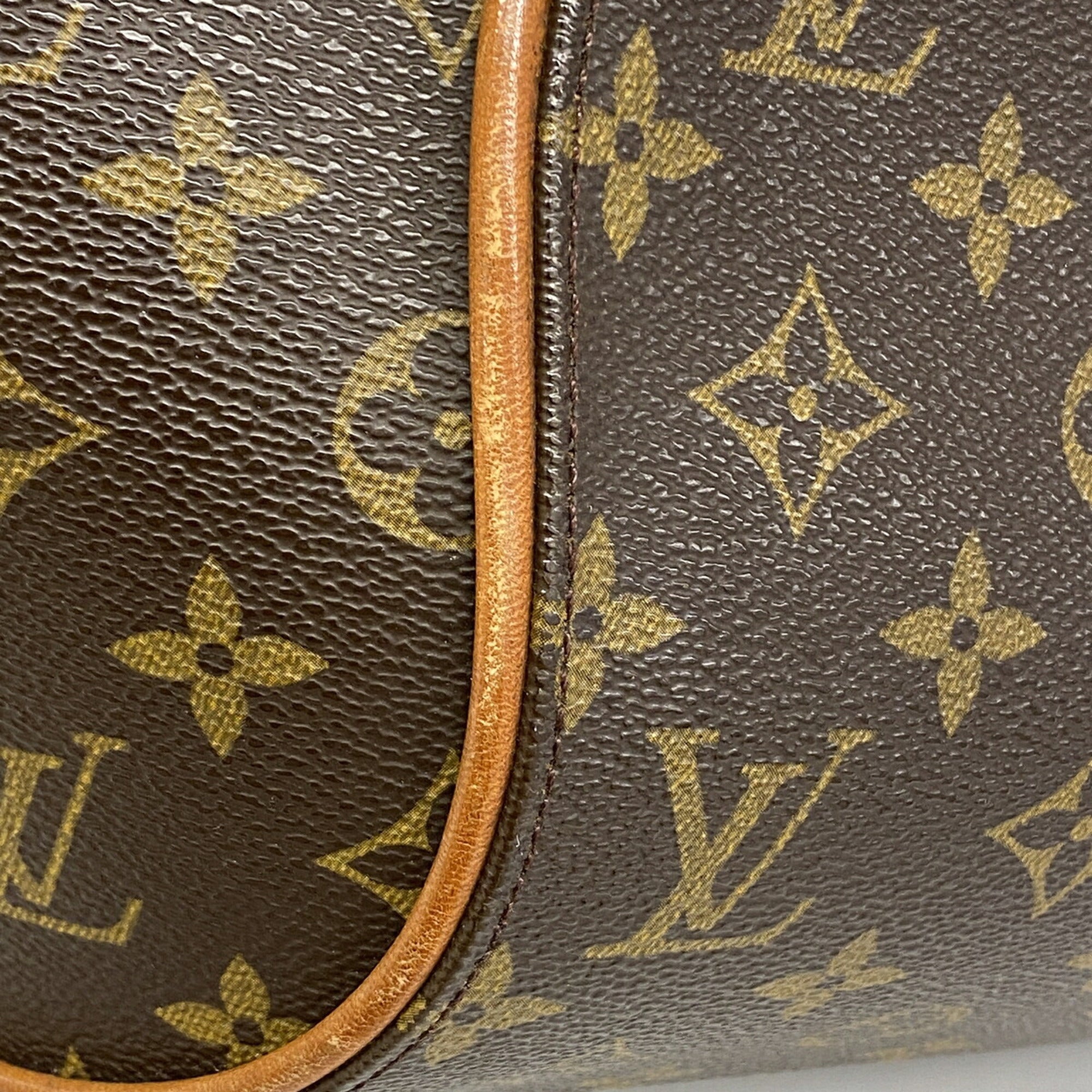 Louis Vuitton Brown Handbag (Pre-Owned)