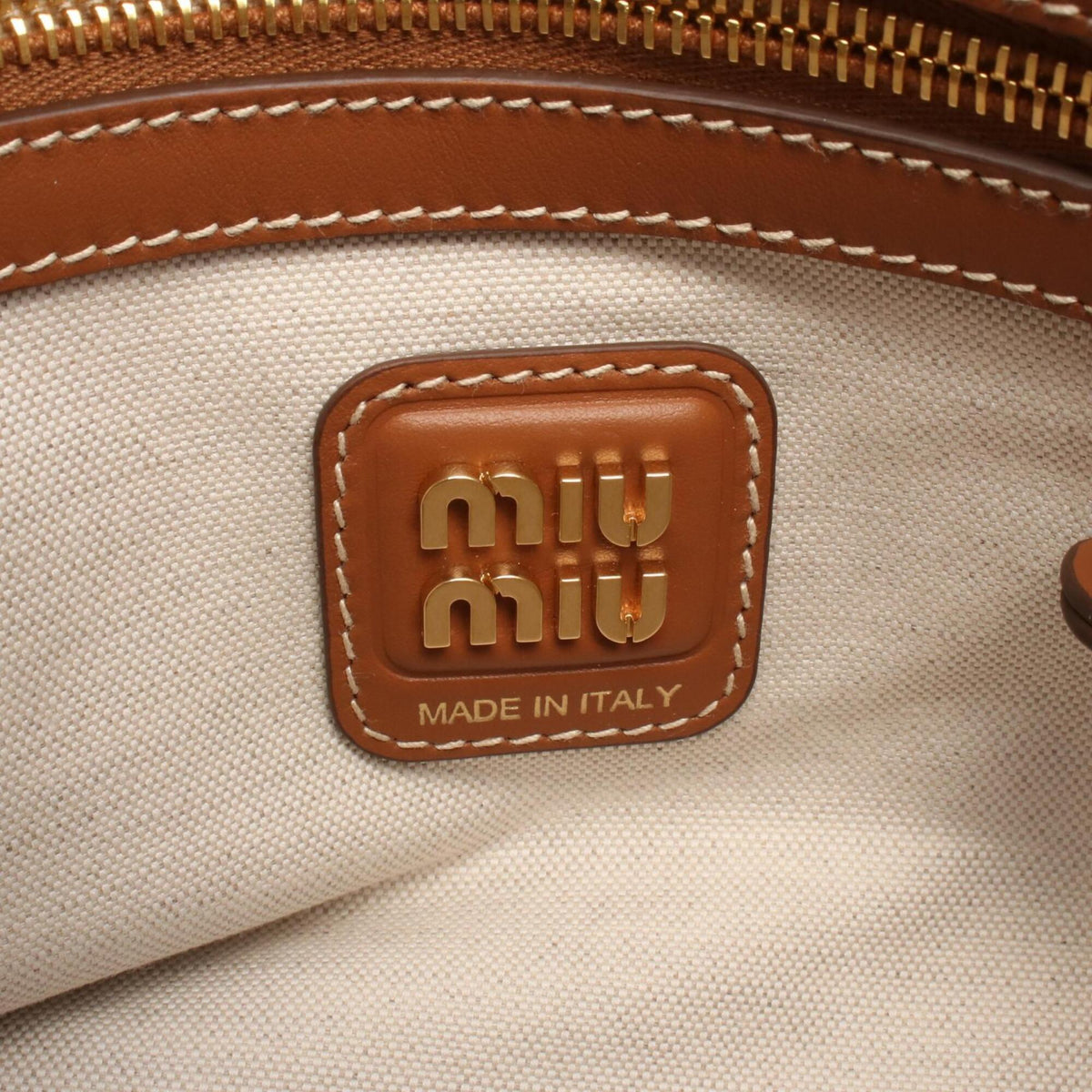 Miu Miu Brown Leather Handbag (Pre-Owned)