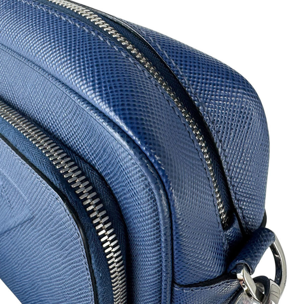 Prada Blue Leather Shoulder Bag (Pre-Owned)