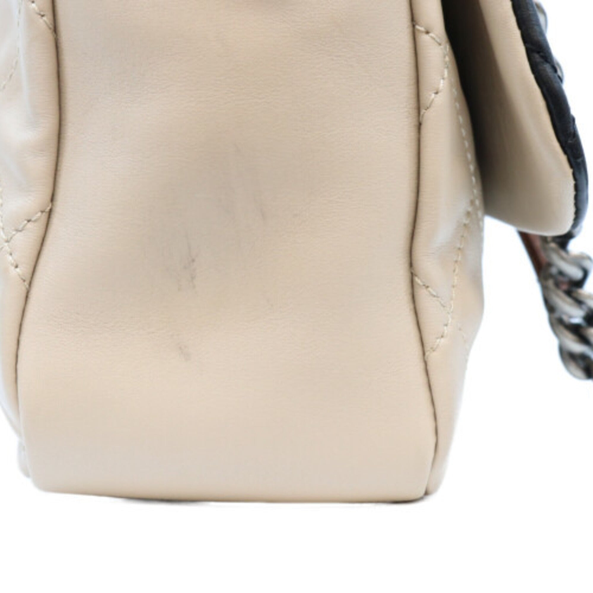 Chanel Black Ivory Leather Shoulder Bag (Pre-Owned)
