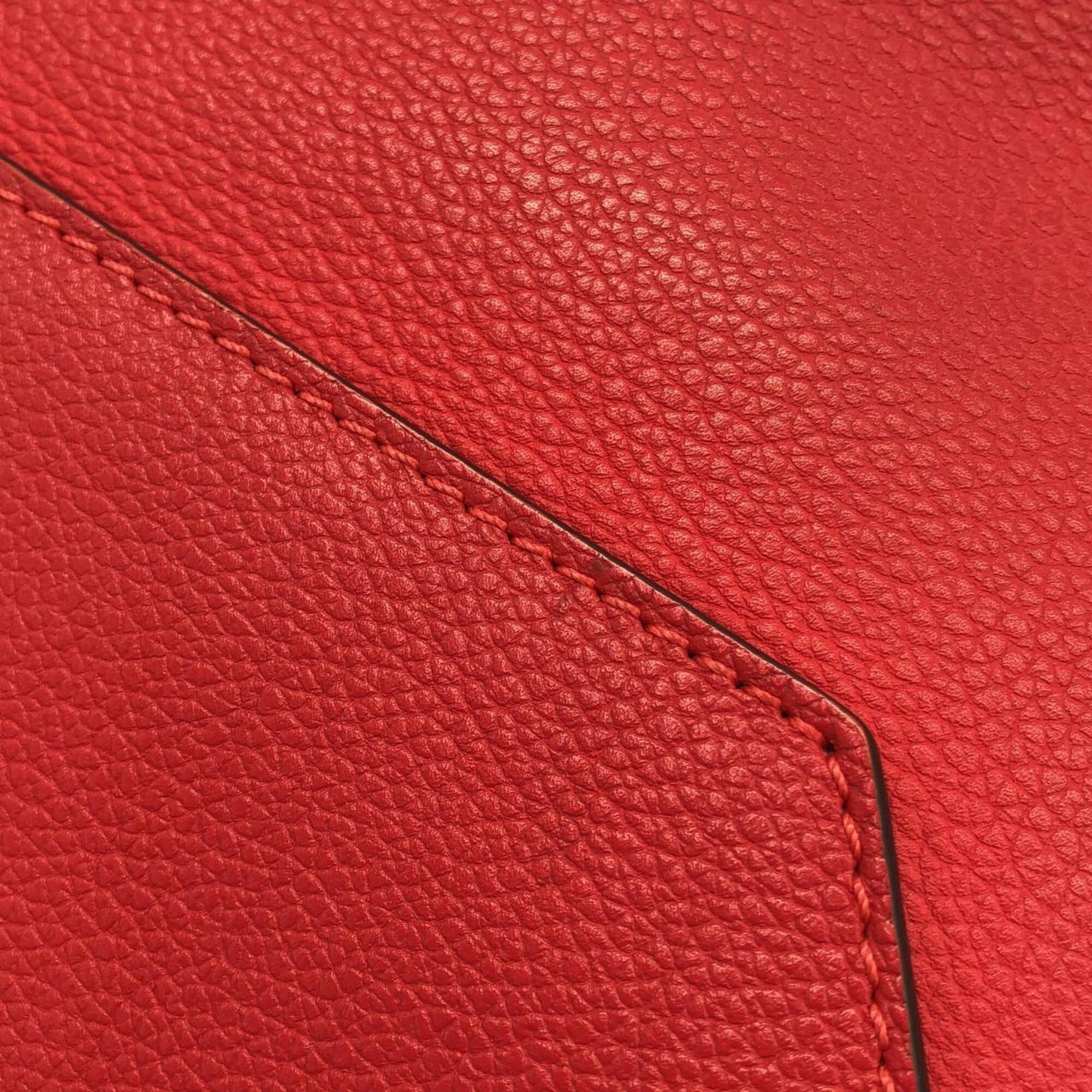 Louis Vuitton Poppy Leather Shoulder Bag (Pre-Owned)