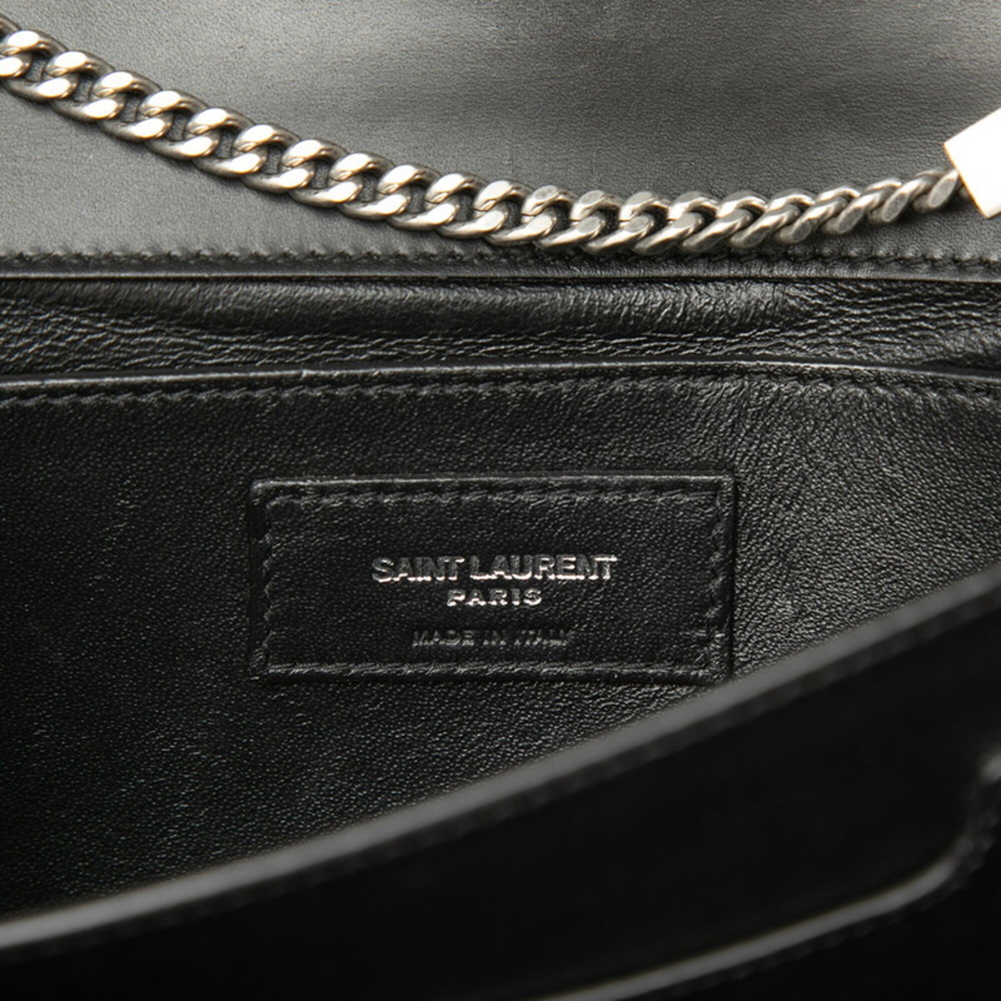 Saint Laurent Black Leather Shoulder Bag (Pre-Owned)