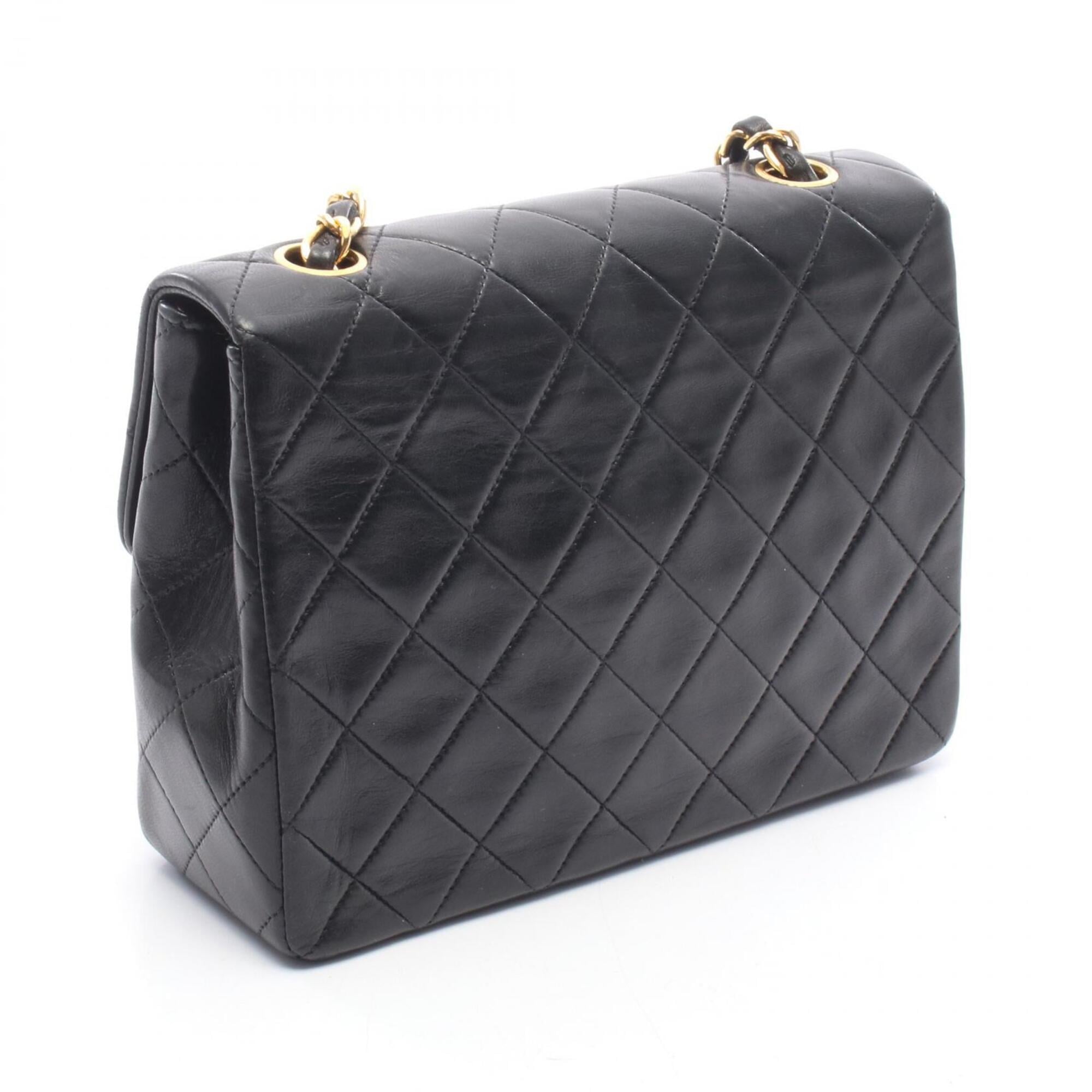 Chanel Black Leather Handbag Shoulder Bag (Pre-Owned)
