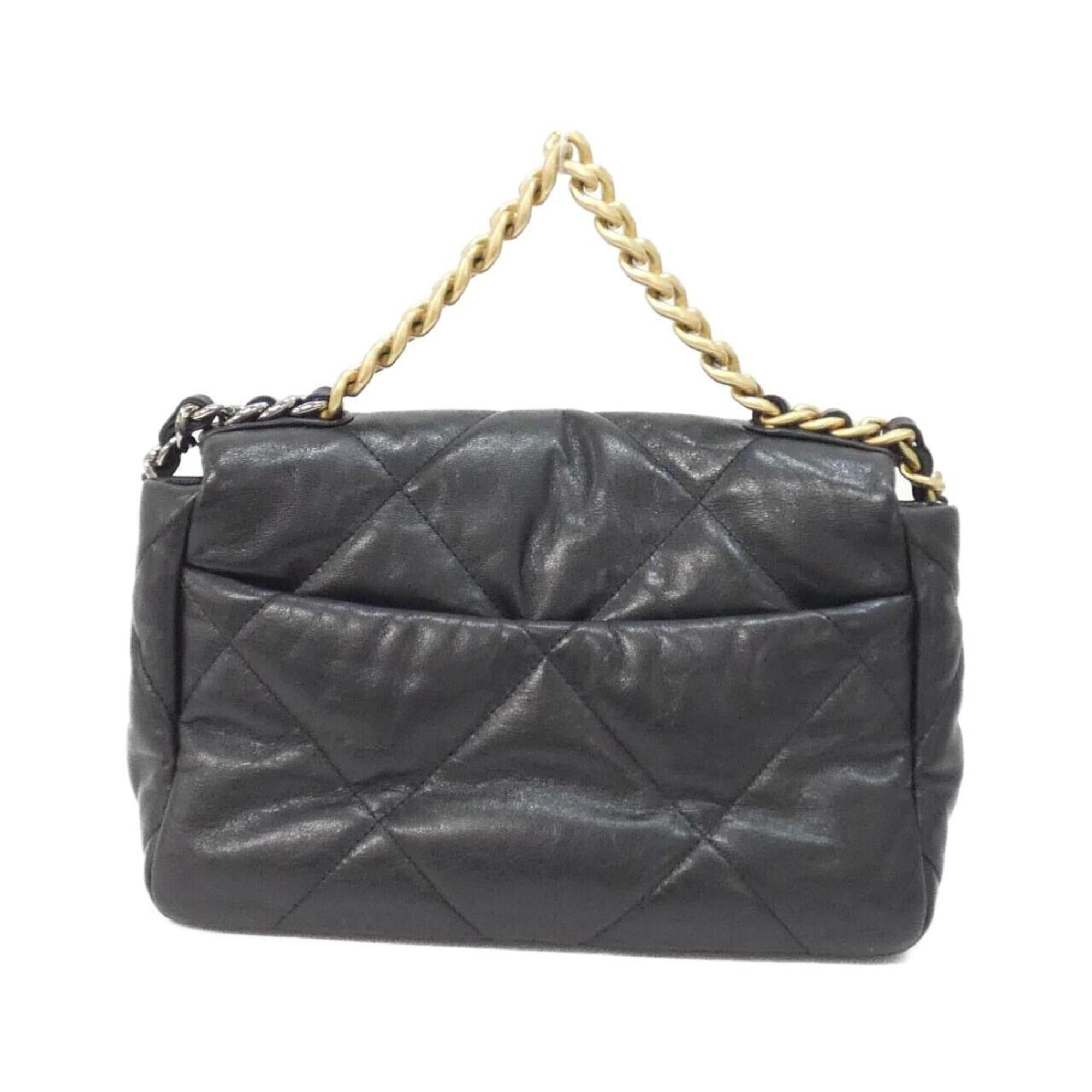 Chanel Black Leather Shoulder Bag (Pre-Owned)