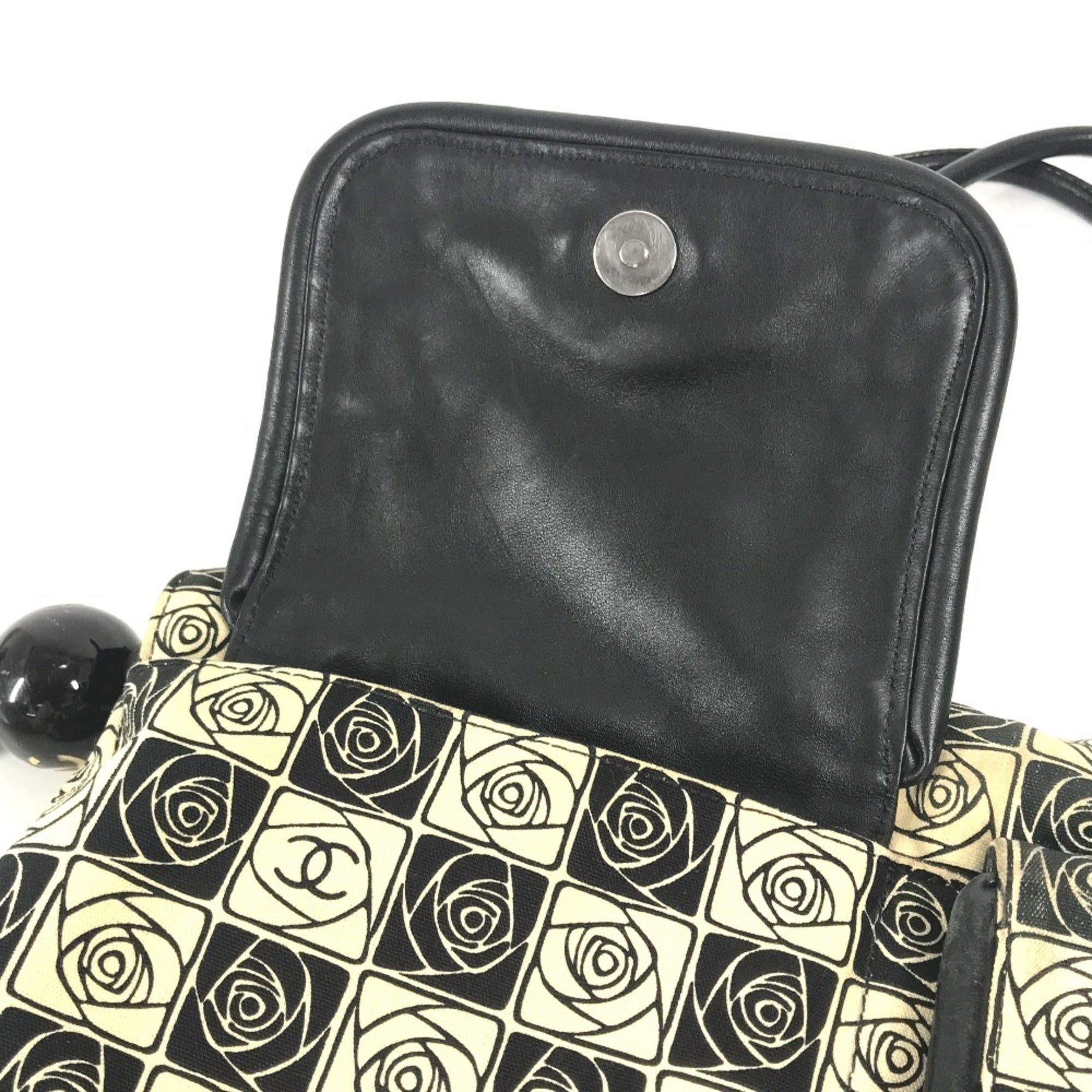 Chanel Camellia Black White Canvas Shoulder Bag Tote Bag (Pre-Owned)