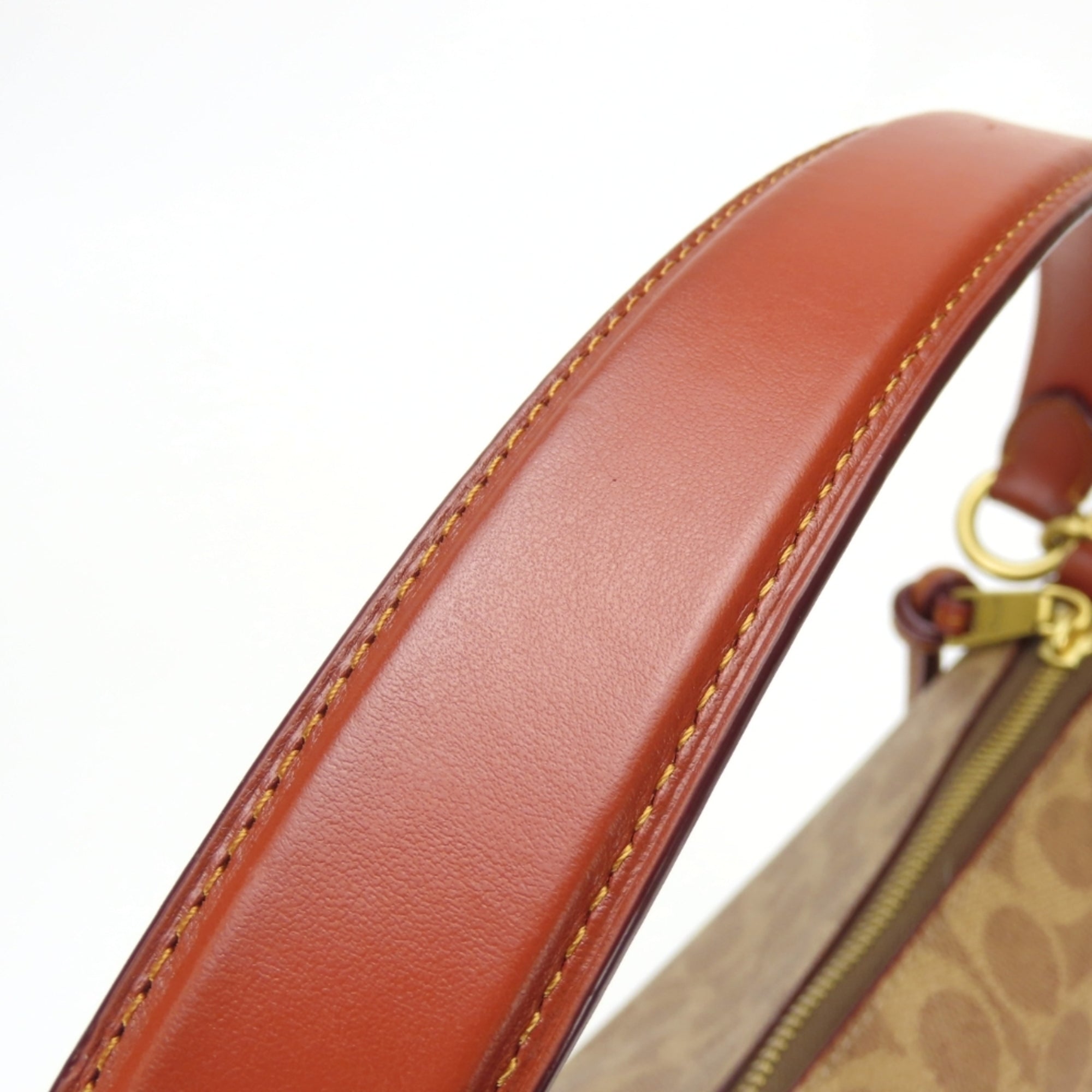 Coach Signature Beige Brown Pvc Leather Shoulder Bag (Pre-Owned)