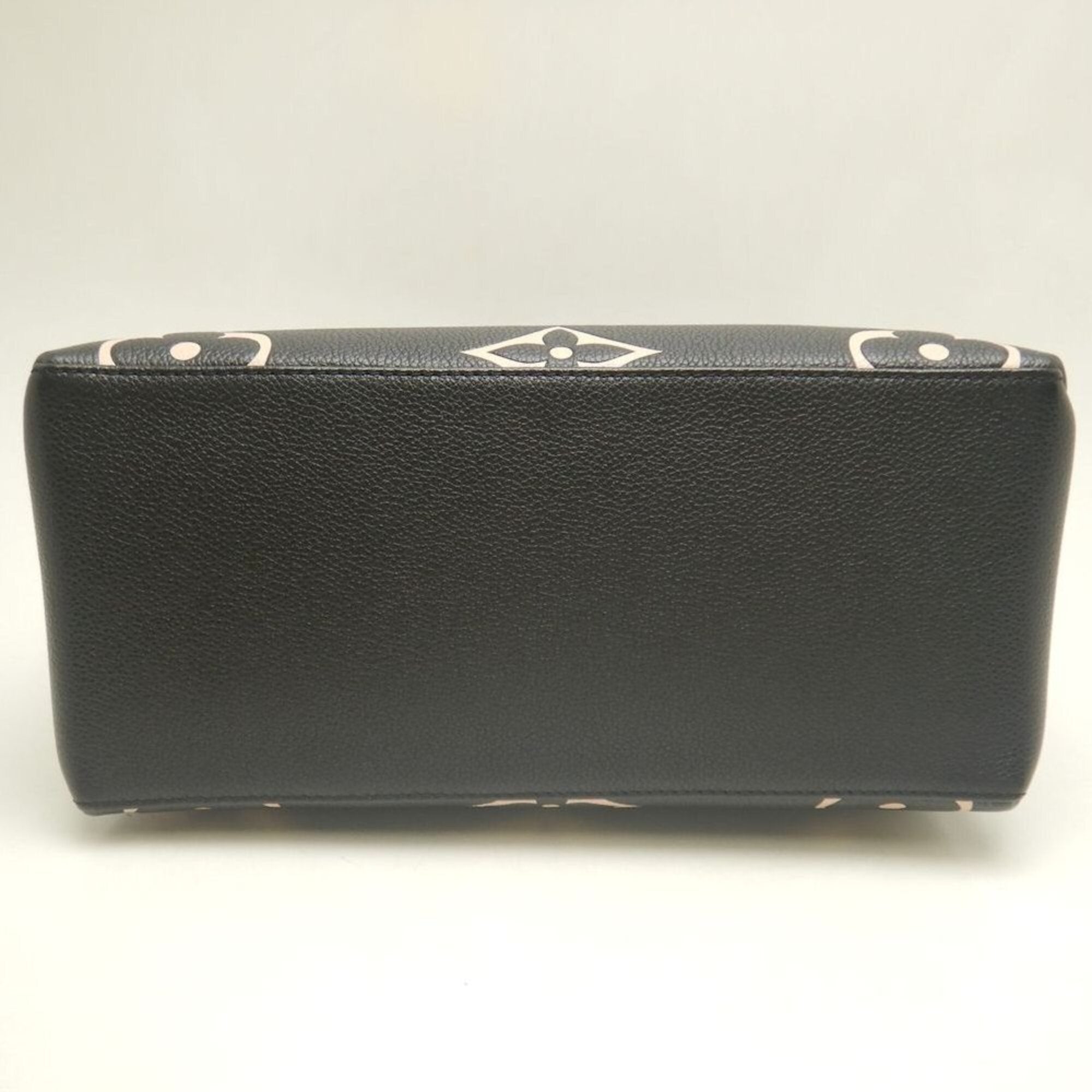 Louis Vuitton Monogram Empreinte Noir Monogram Empreinte Handbag (Pre-Owned)